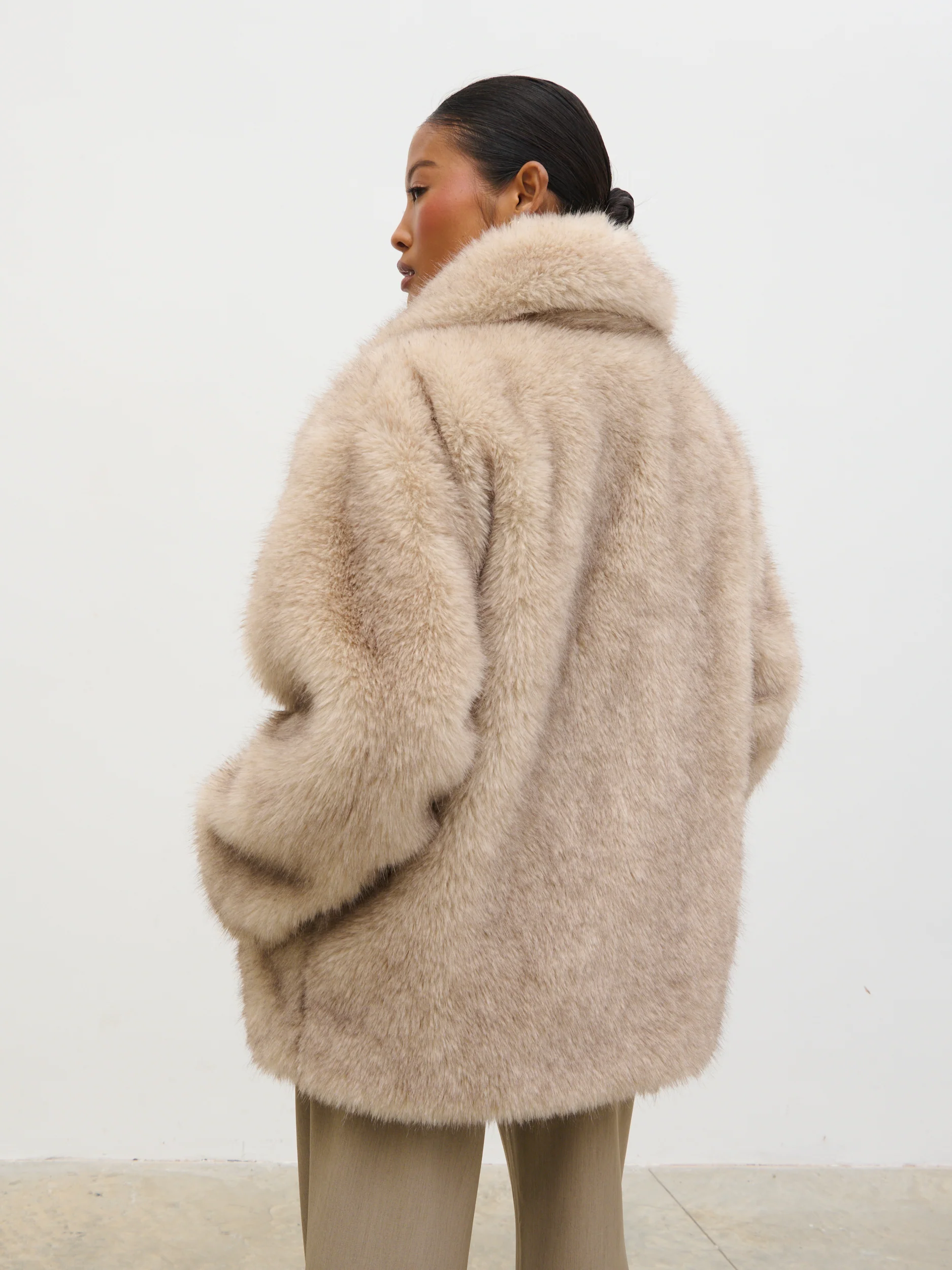Agatha Short Faux Fur Coat - Beige Marl - Image 8