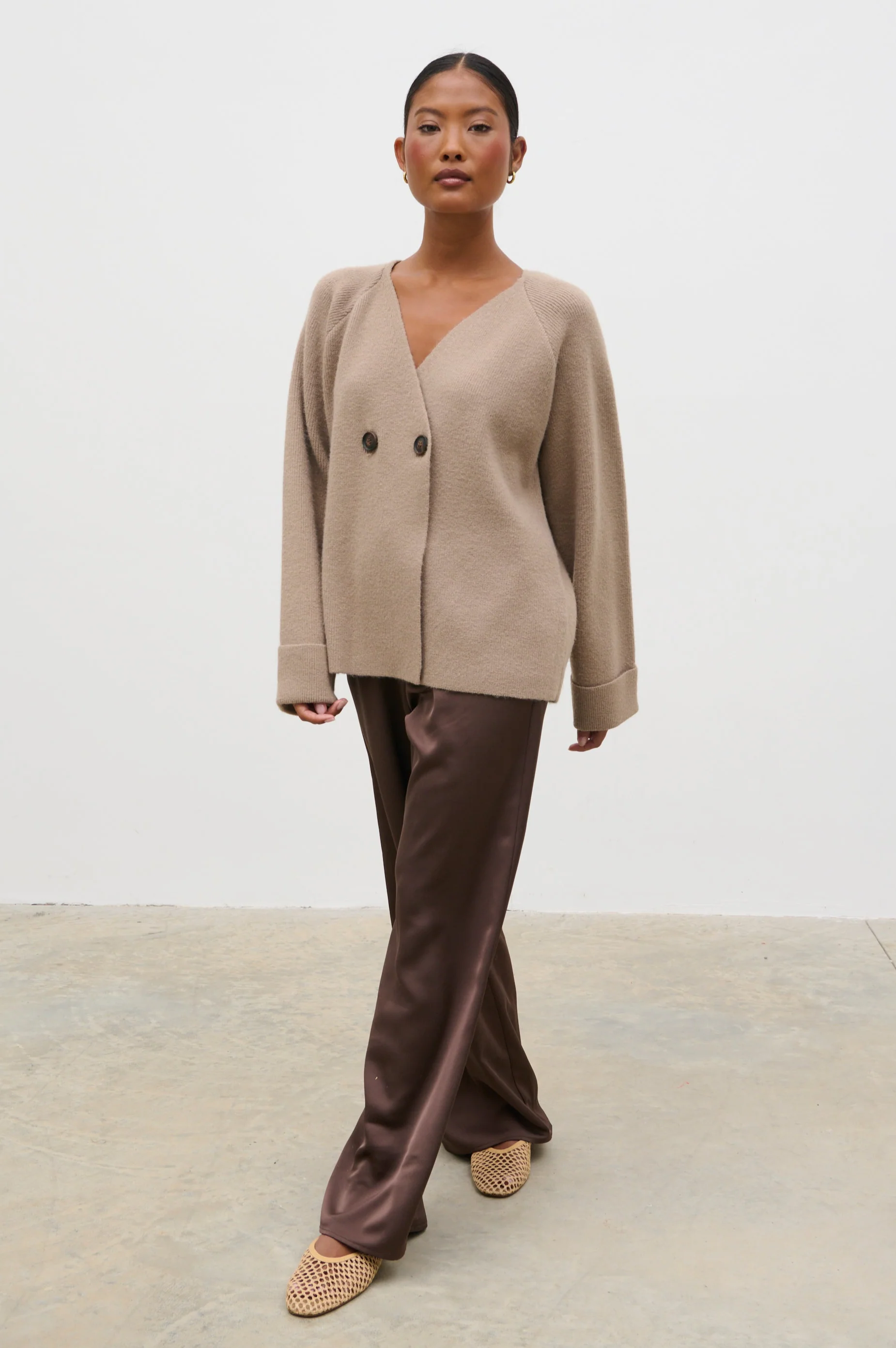 Aisha Double Breasted Knit Cardigan - Dusty Taupe - Image 5