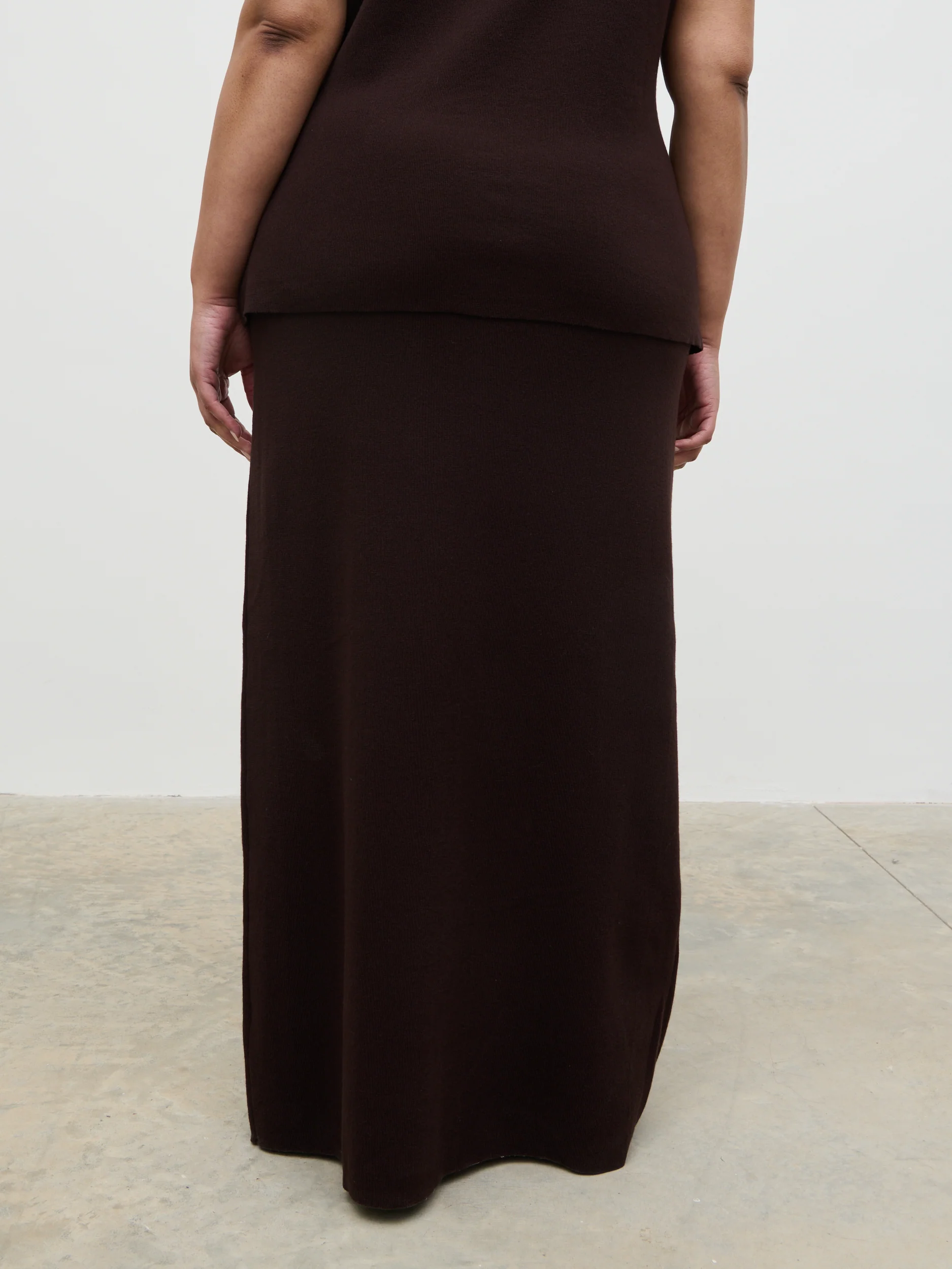 Alba Knit Maxi Skirt Curve - Chocolate - Image 6