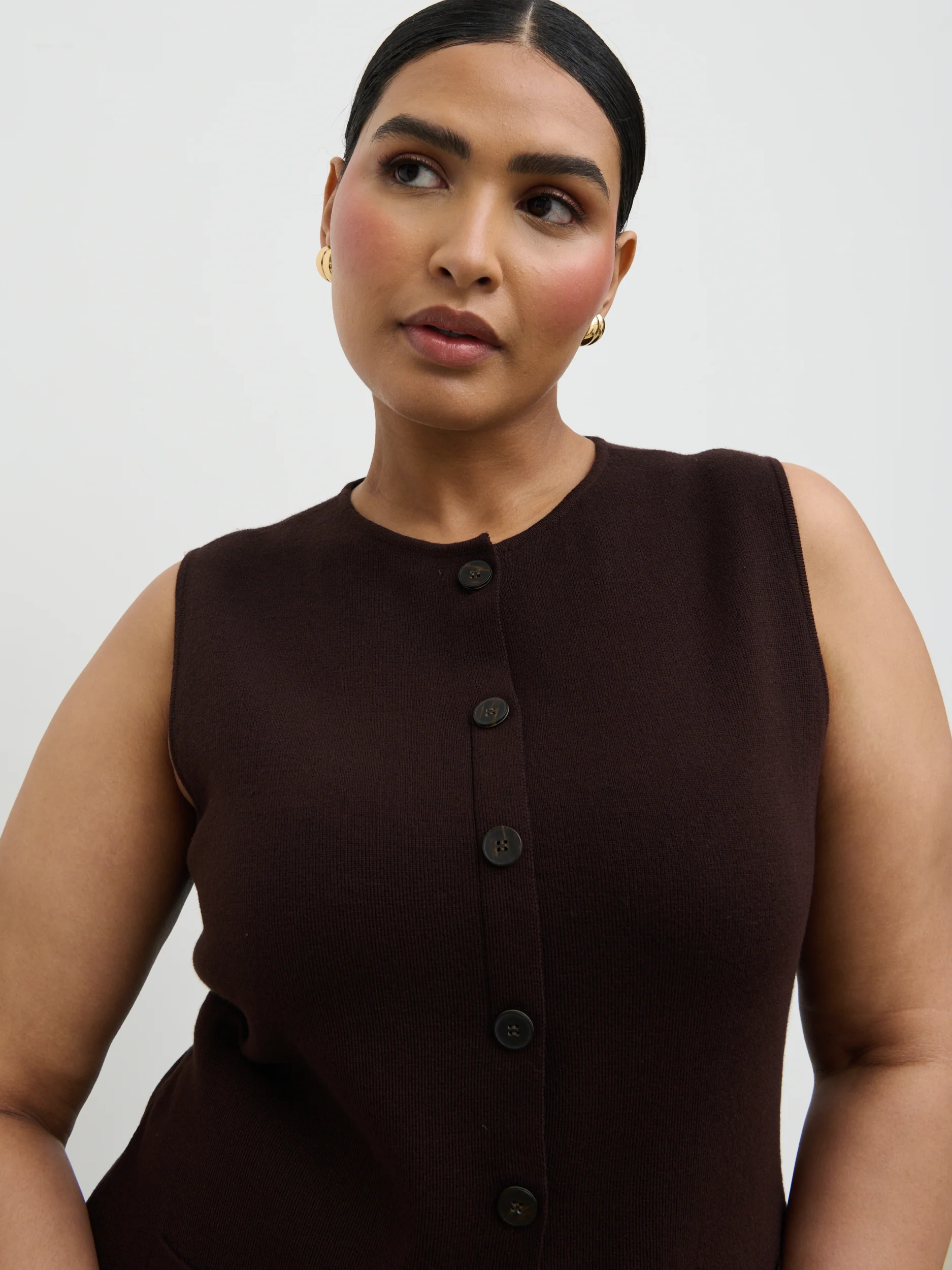 Alba Knit Waistcoat Curve - Chocolate - Image 3