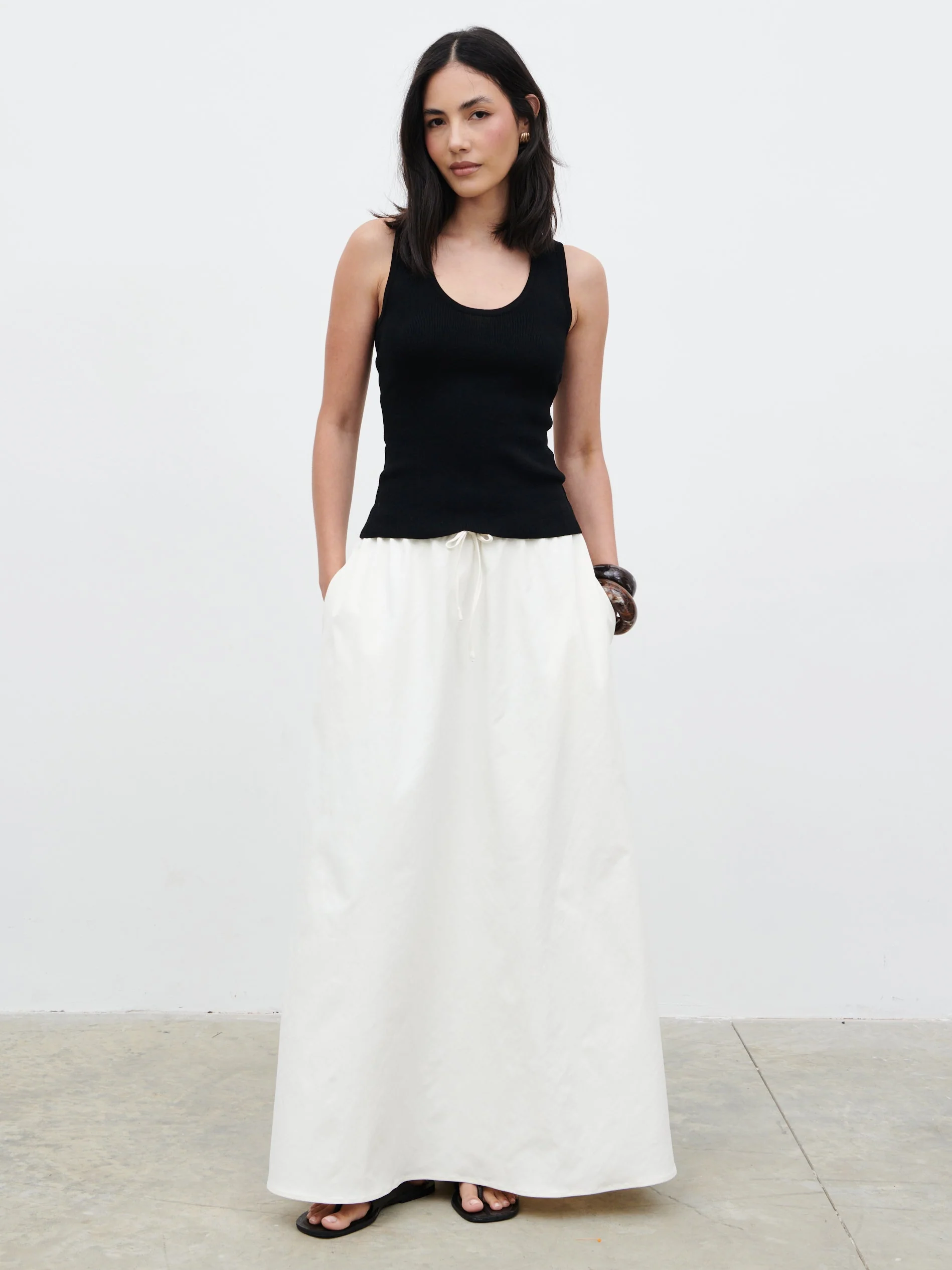 Ali Scoop Neck Knit Top - Black - Image 2