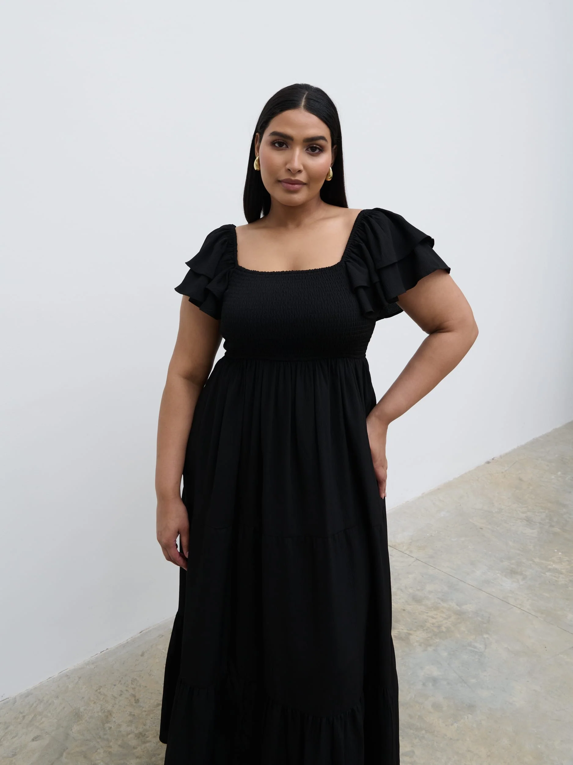 Althea Frill Easywear Day Dress Curve - Black - Image 4