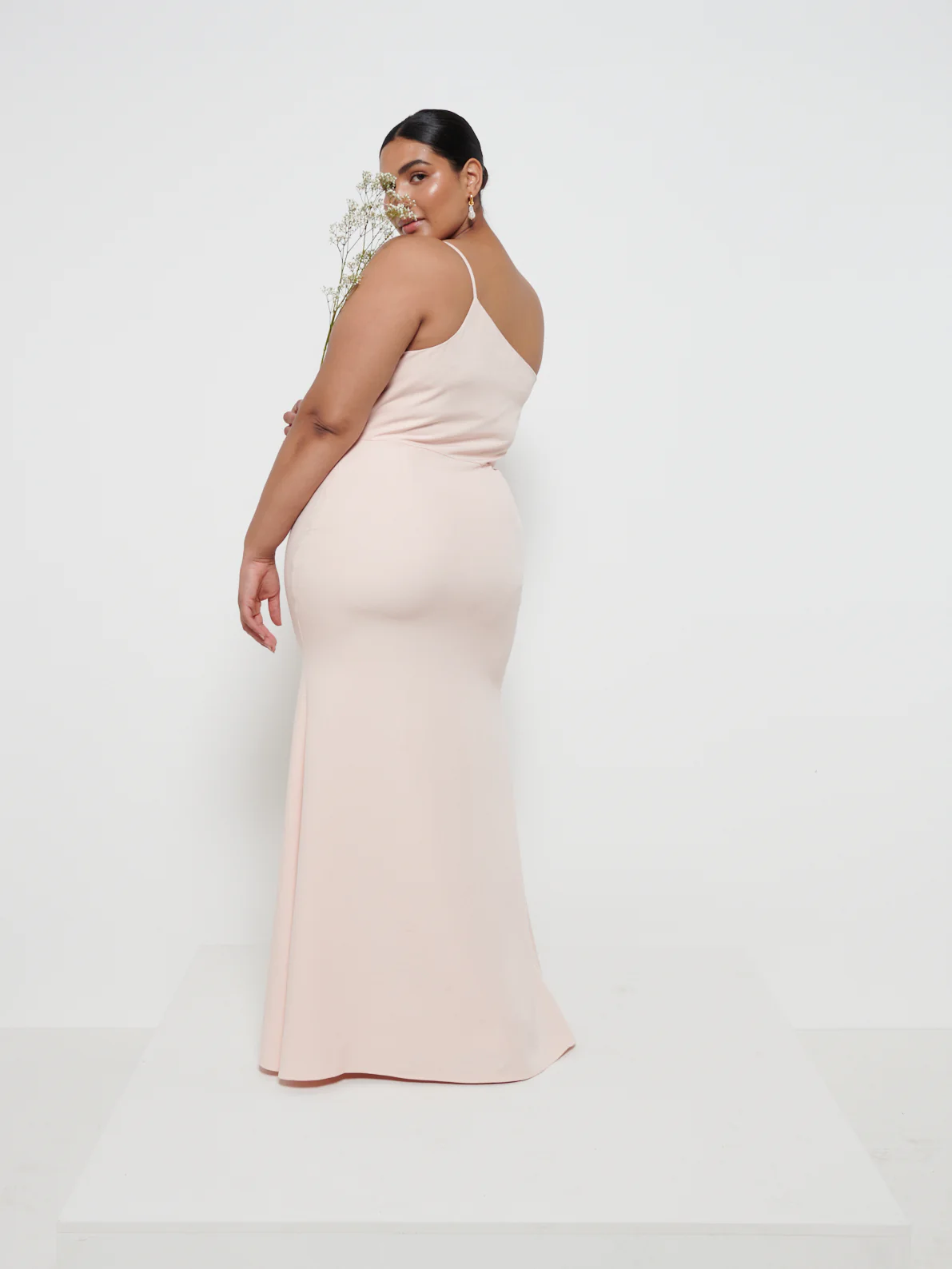 Amelia Crepe Maxi Bridesmaid Dress Curve - Blush - Image 3