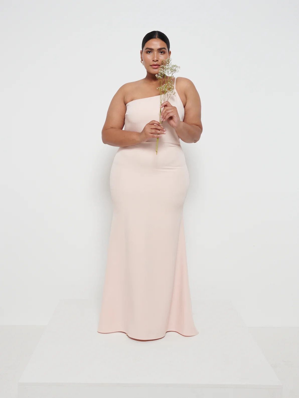 Amelia Crepe Maxi Bridesmaid Dress Curve - Blush - Image 4