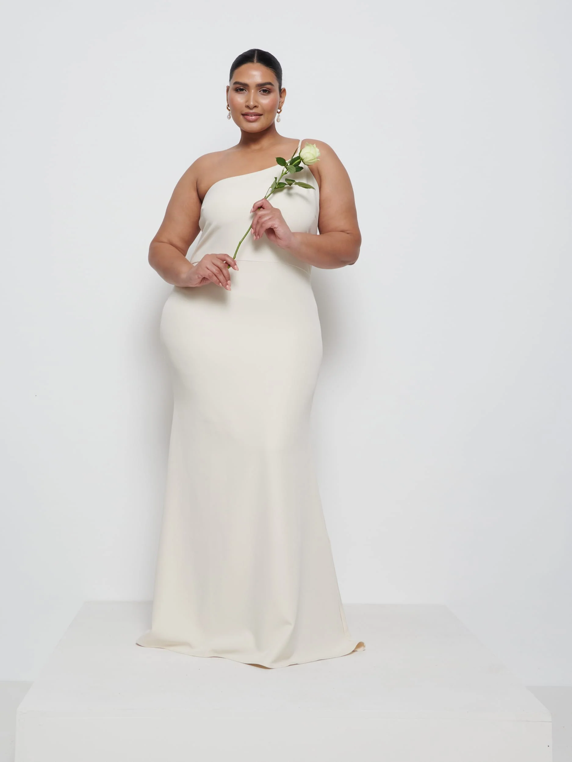 Amelia Crepe Maxi Bridesmaid Dress Curve - Champagne - Image 4