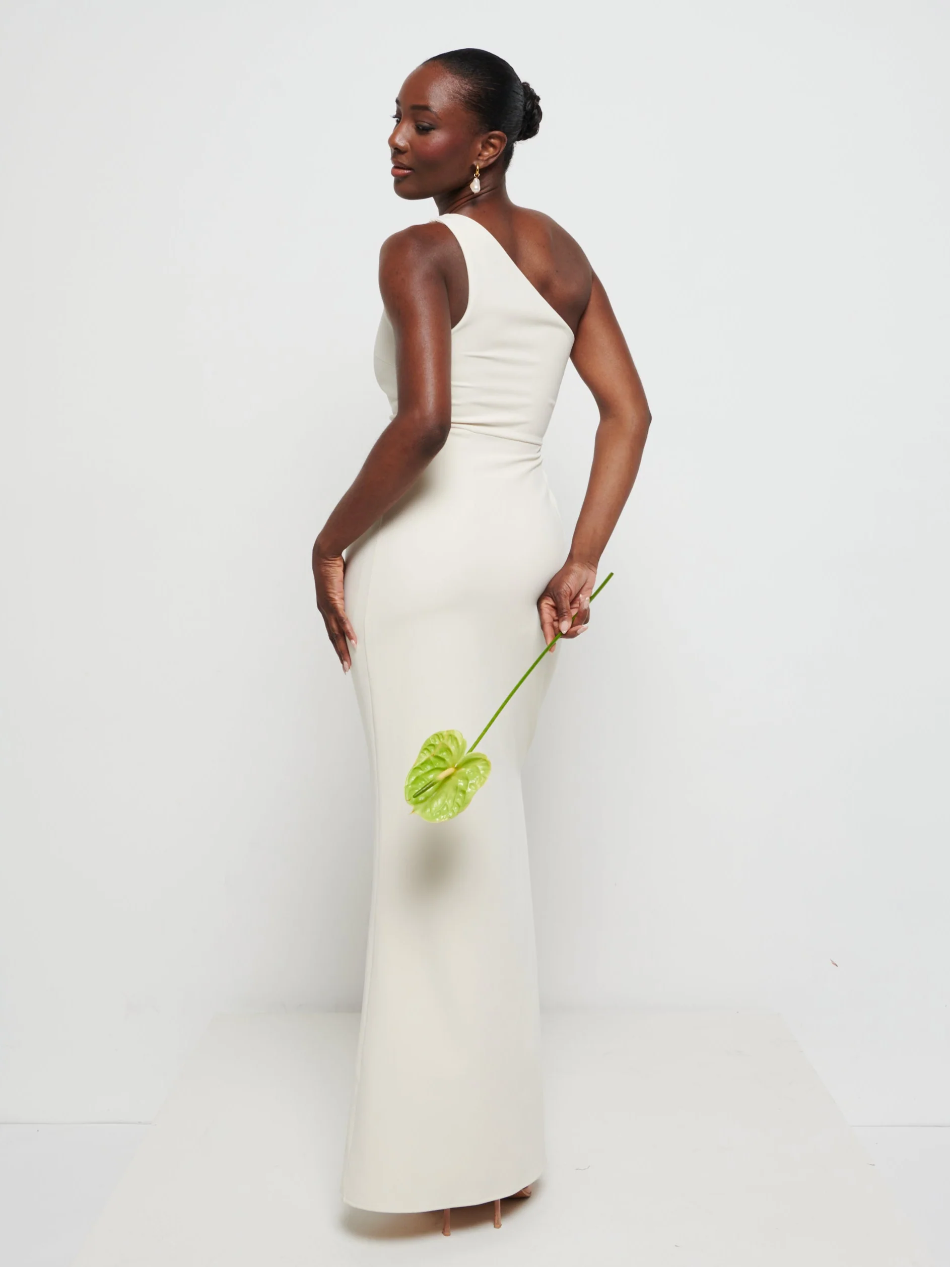 Amelia Crepe Ruched Maxi Bridesmaid Dress - Champagne - Image 6