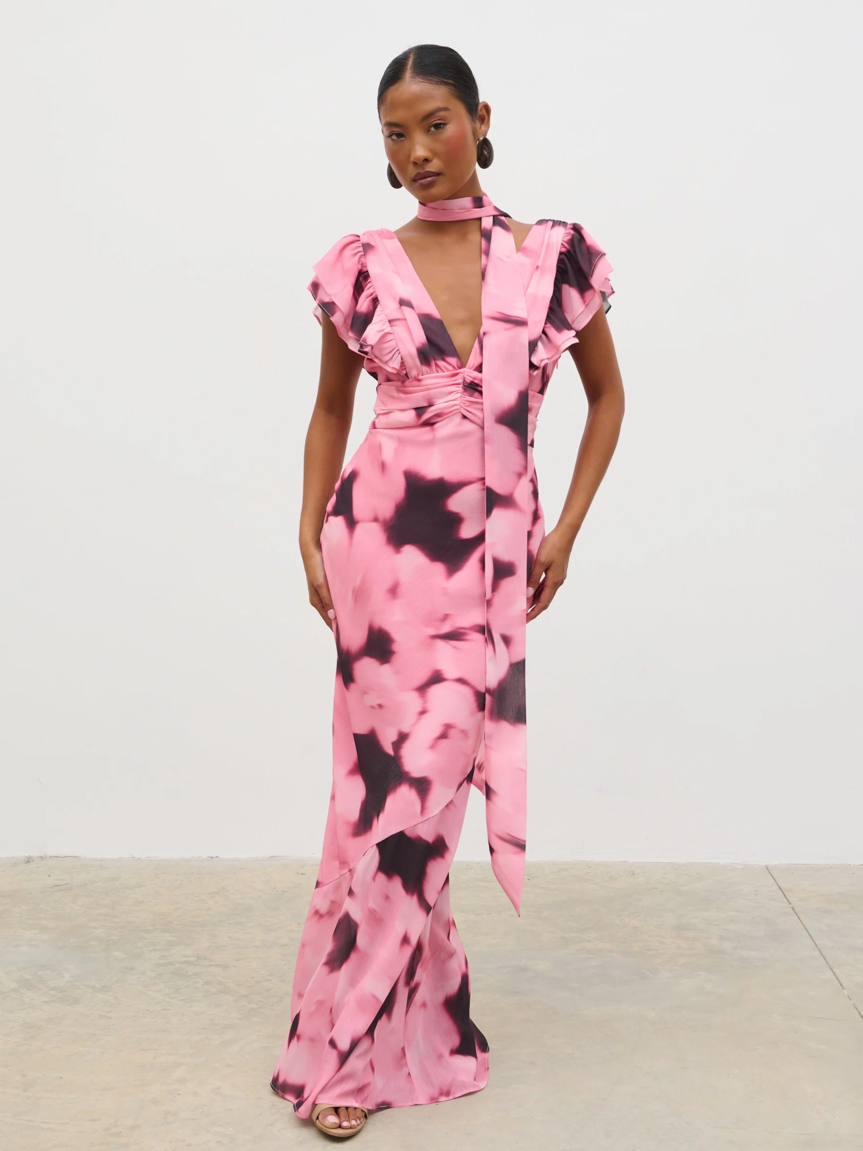 Andi V-Neck Frill Maxi Dress - Blush Watercolour Floral - Image 3