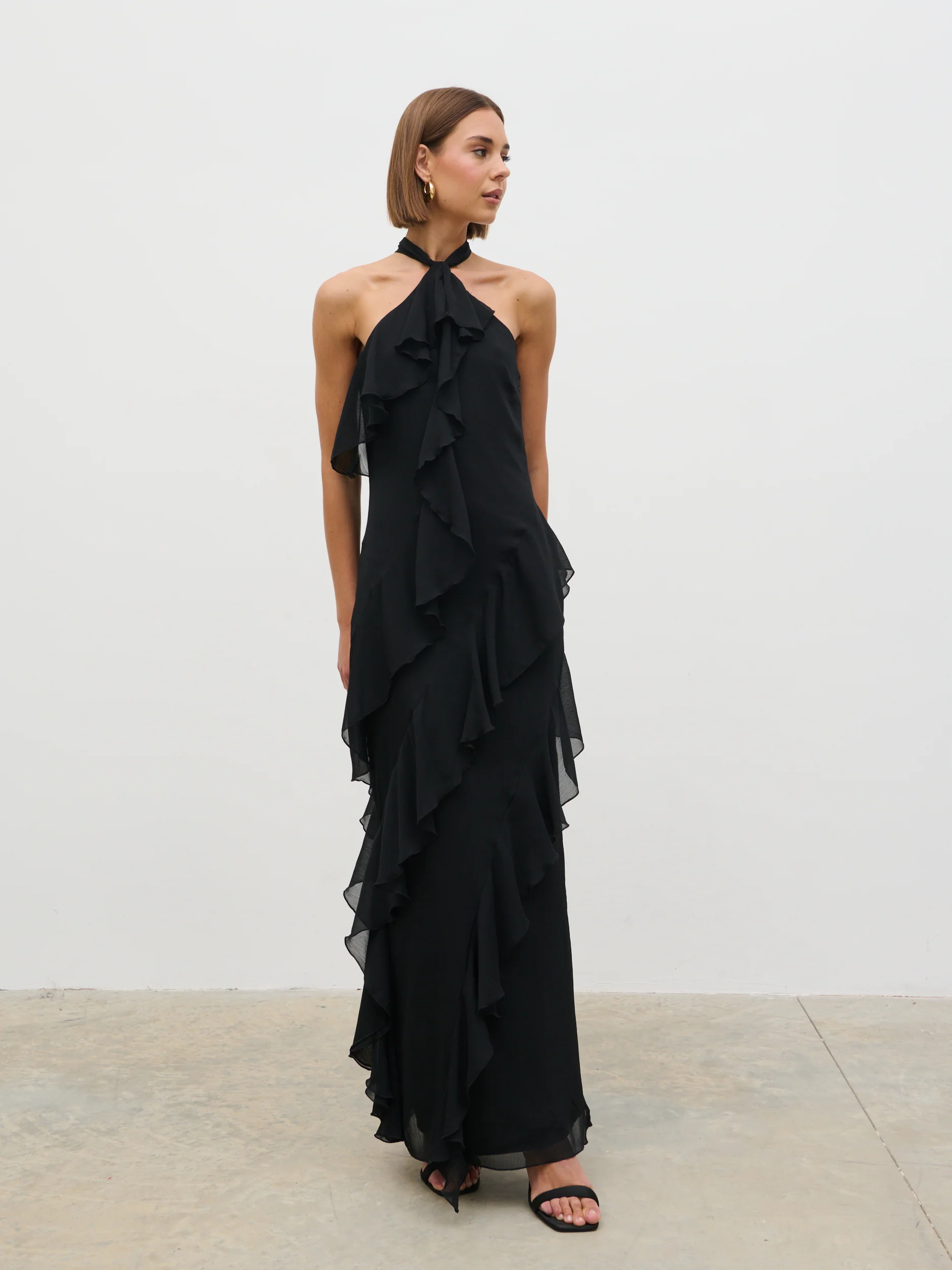 Aria Halter Neck Ruffle Maxi Dress - Black - Image 7