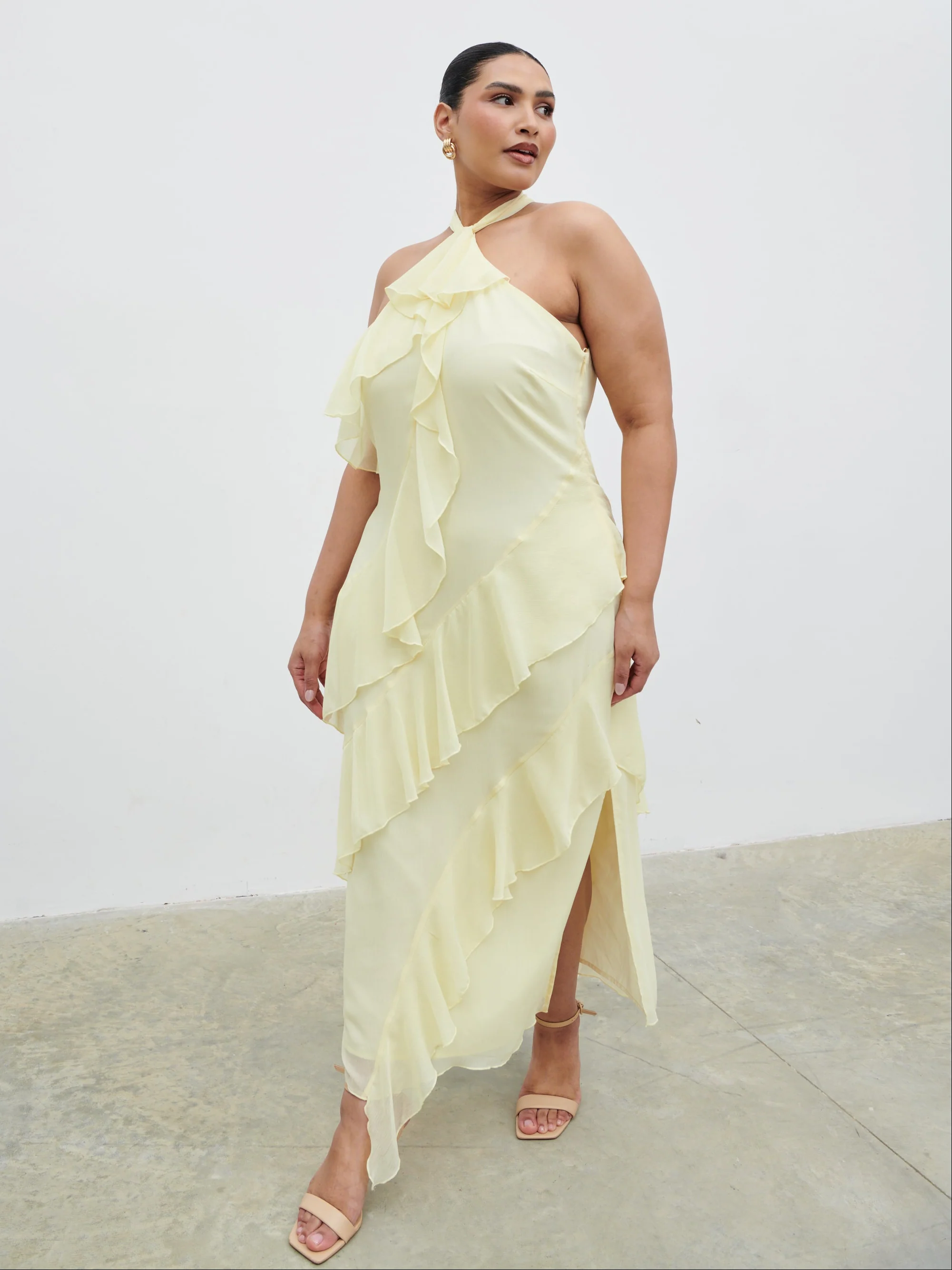 Aria Halterneck Ruffle Midaxi Dress Curve - Lemon - Image 3