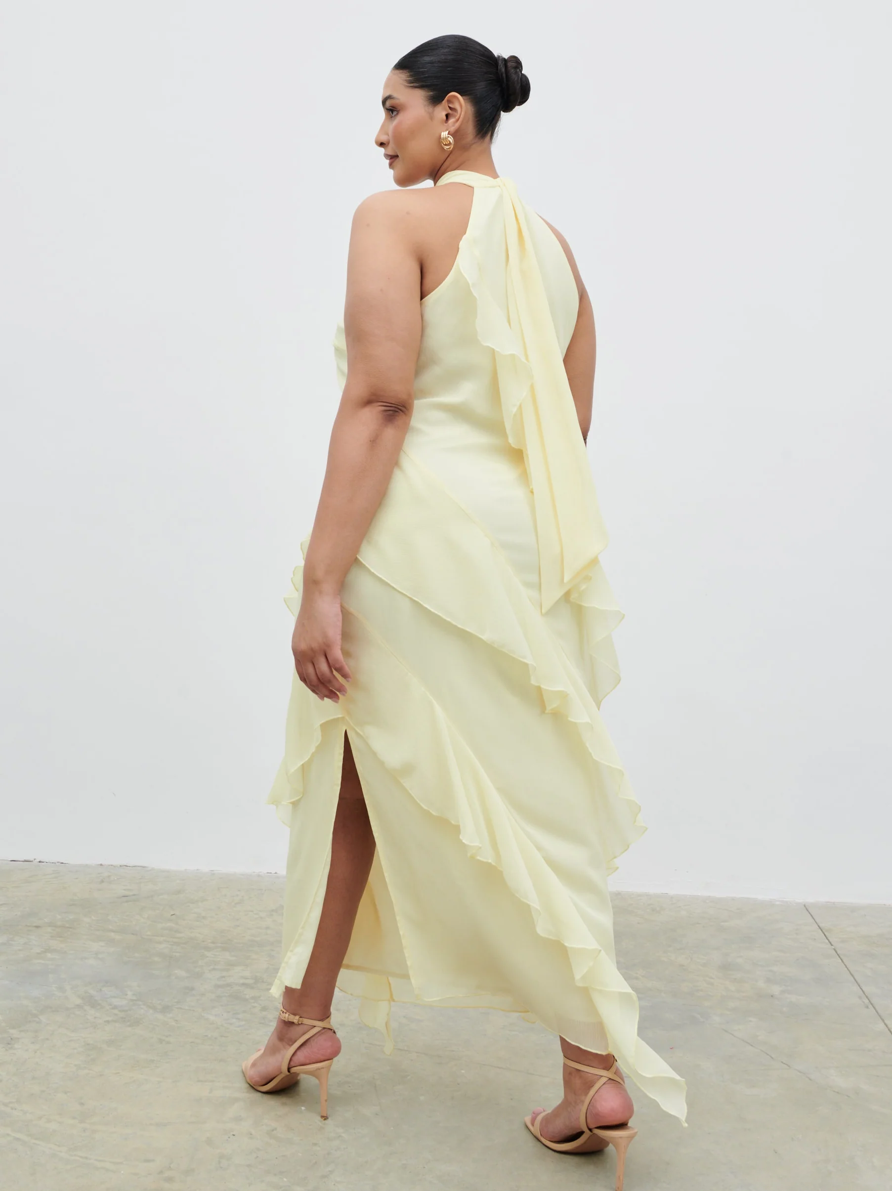 Aria Halterneck Ruffle Midaxi Dress Curve - Lemon - Image 5