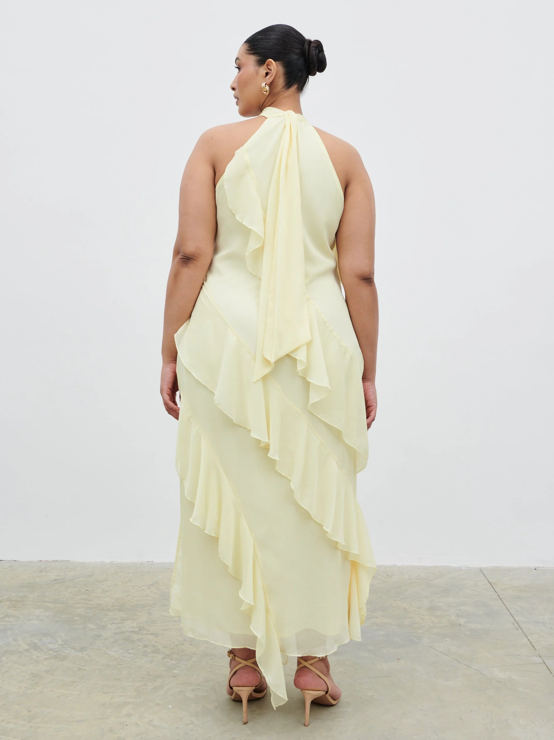 Aria Halterneck Ruffle Midaxi Dress Curve - Lemon - Image 6