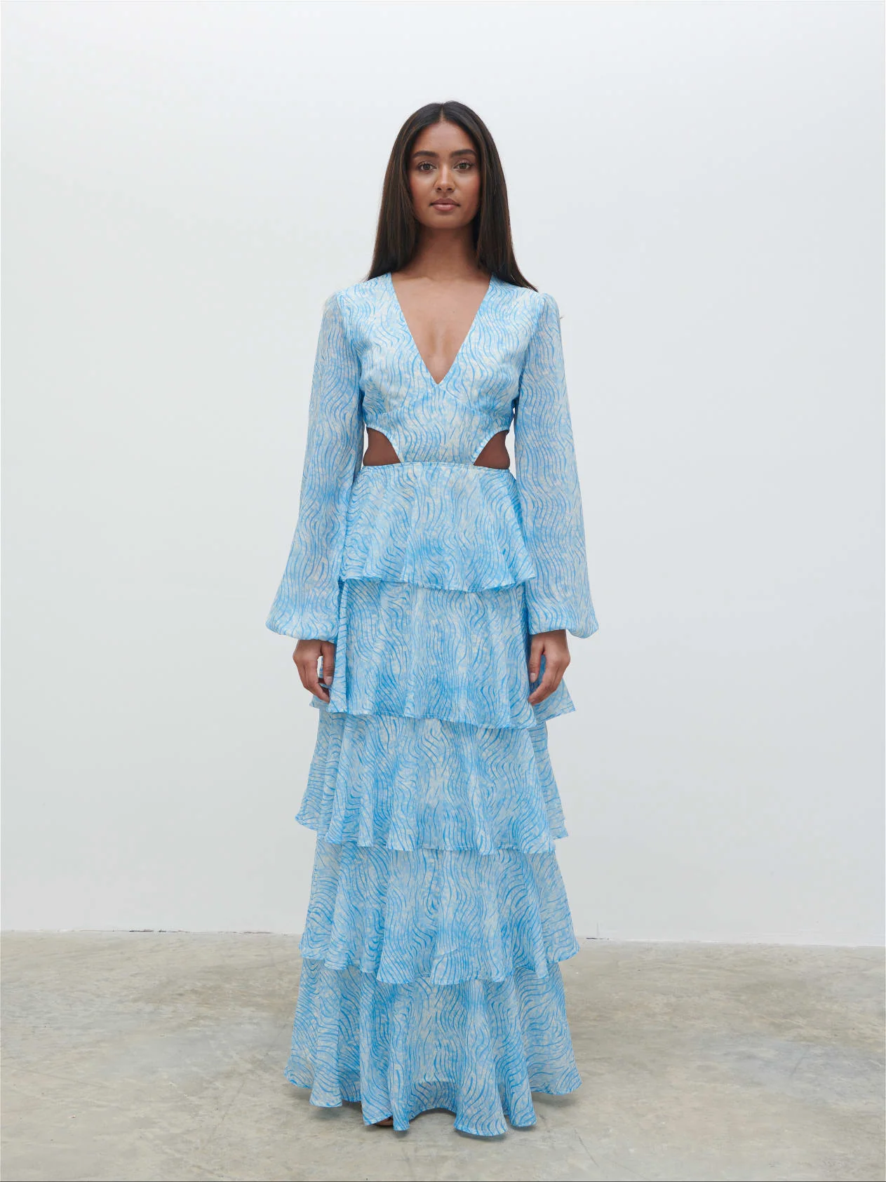 Ashton Cut Out Maxi Dress - Blue Swirl - Image 5