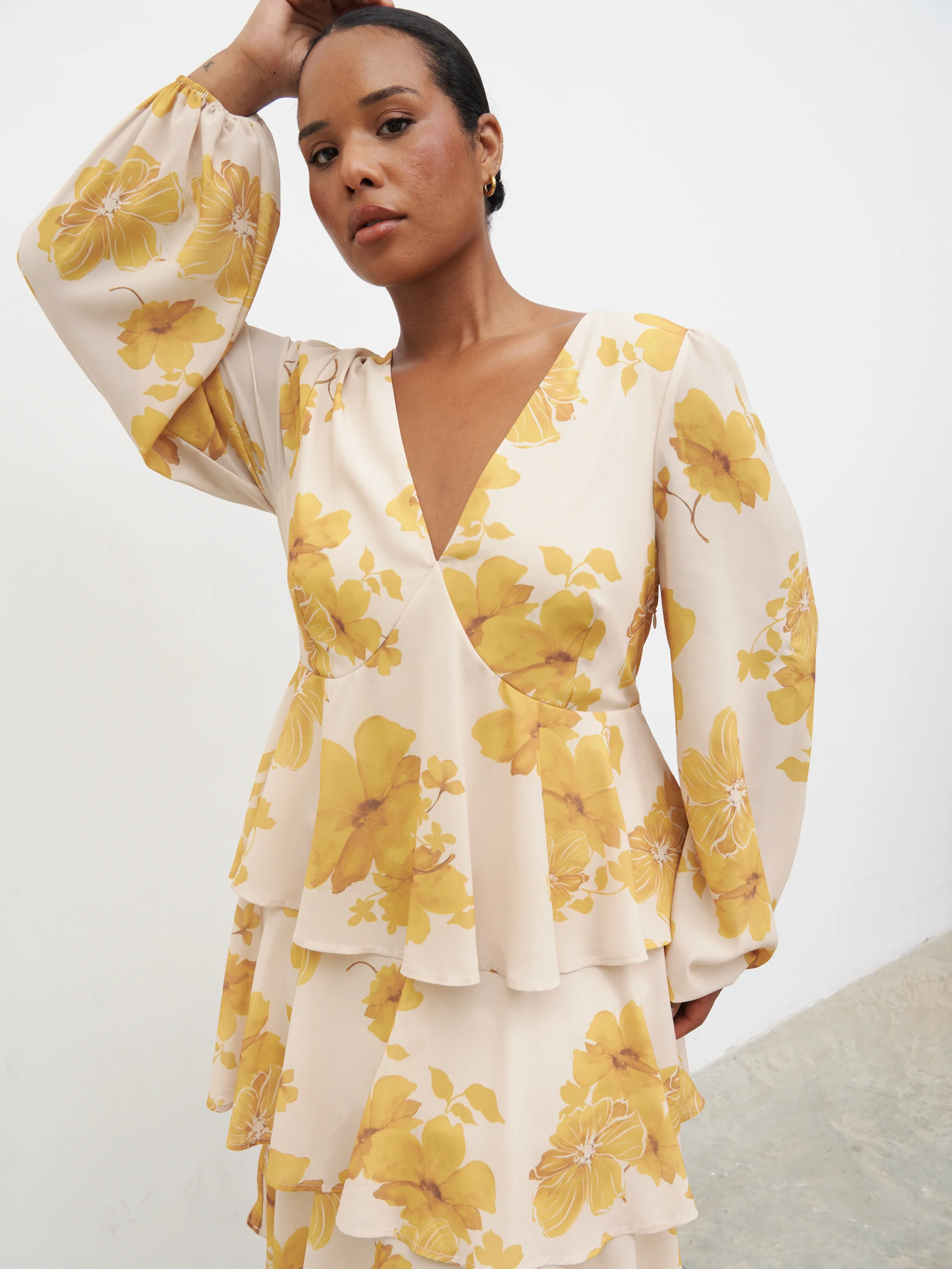 Ashton Ruffle Midaxi Dress Curve - Yellow Ochre Floral - Image 2
