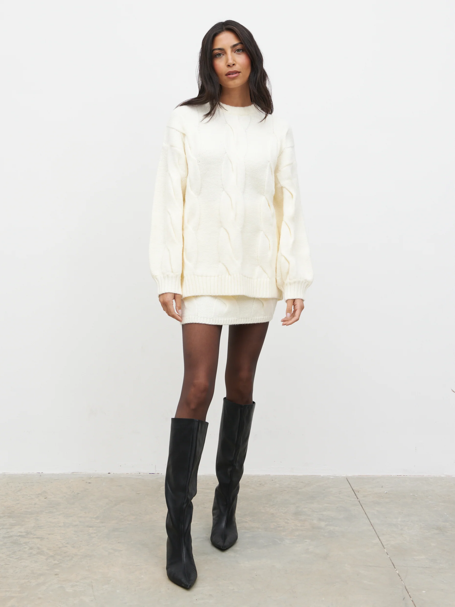 Atlantic Chunky Cable Knit Jumper - Cream - Image 3