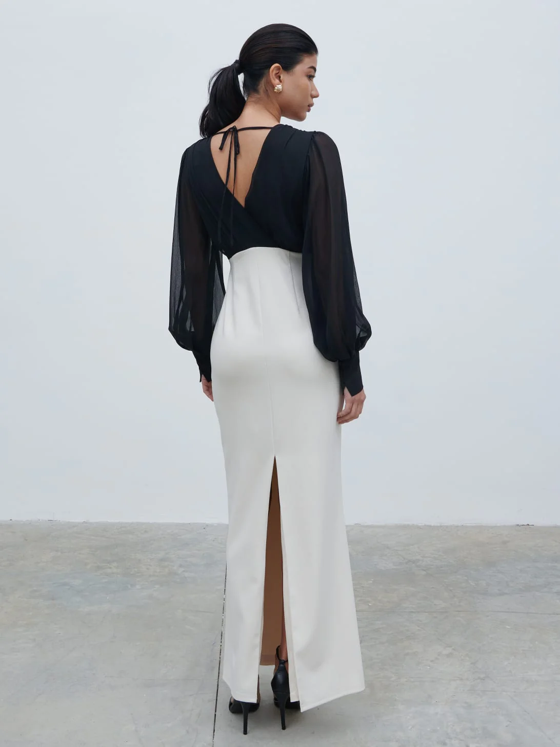 Ayla Contrast Maxi Dress - Black and White - Image 4