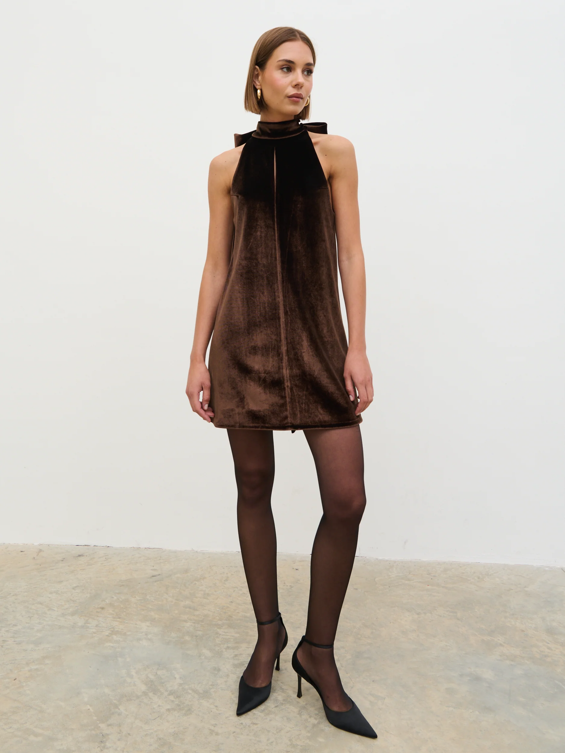 Bella Bow Velvet Mini Dress - Brown - Image 2