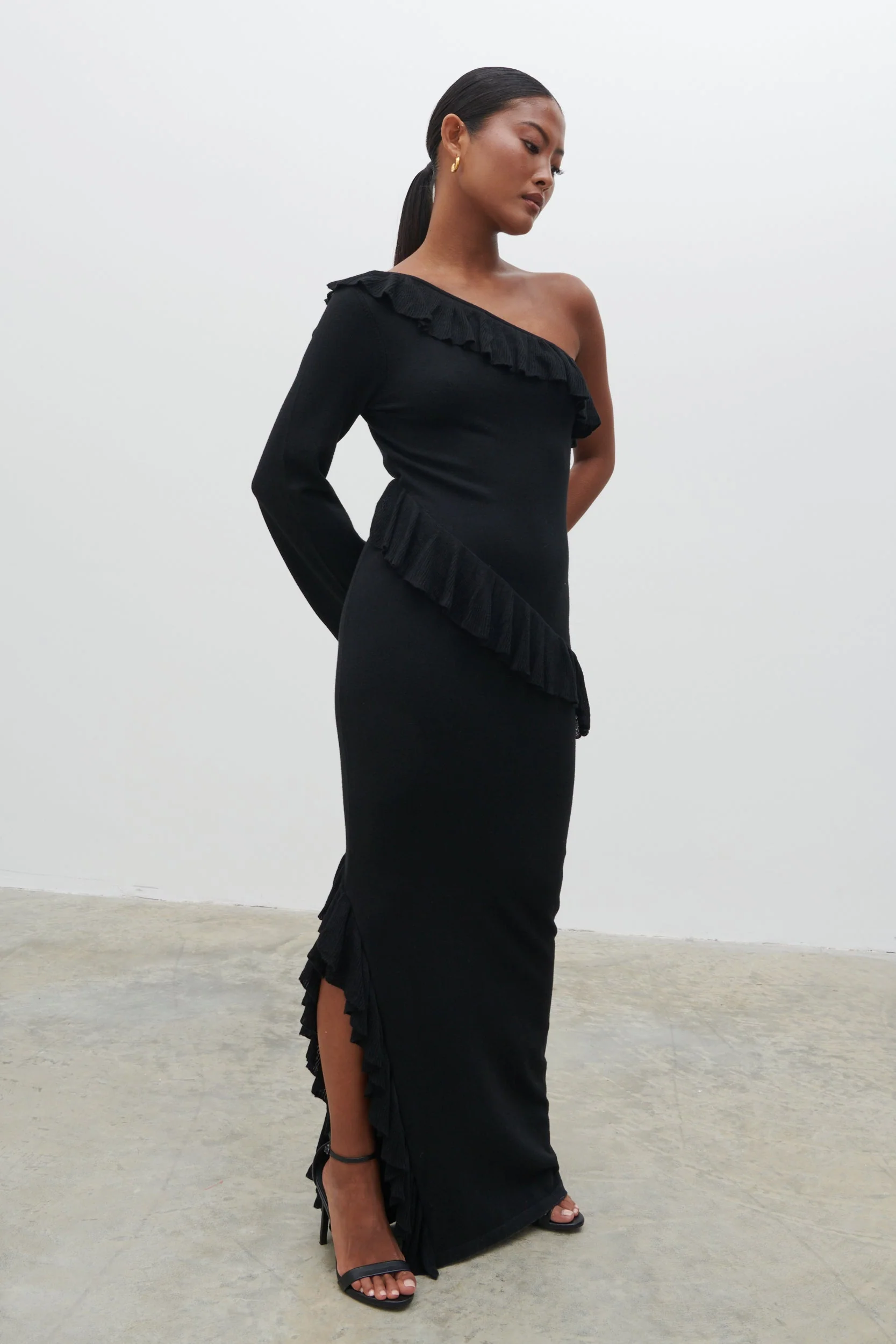 Bethanie Ruffle Maxi Knit Dress - Black - Image 6