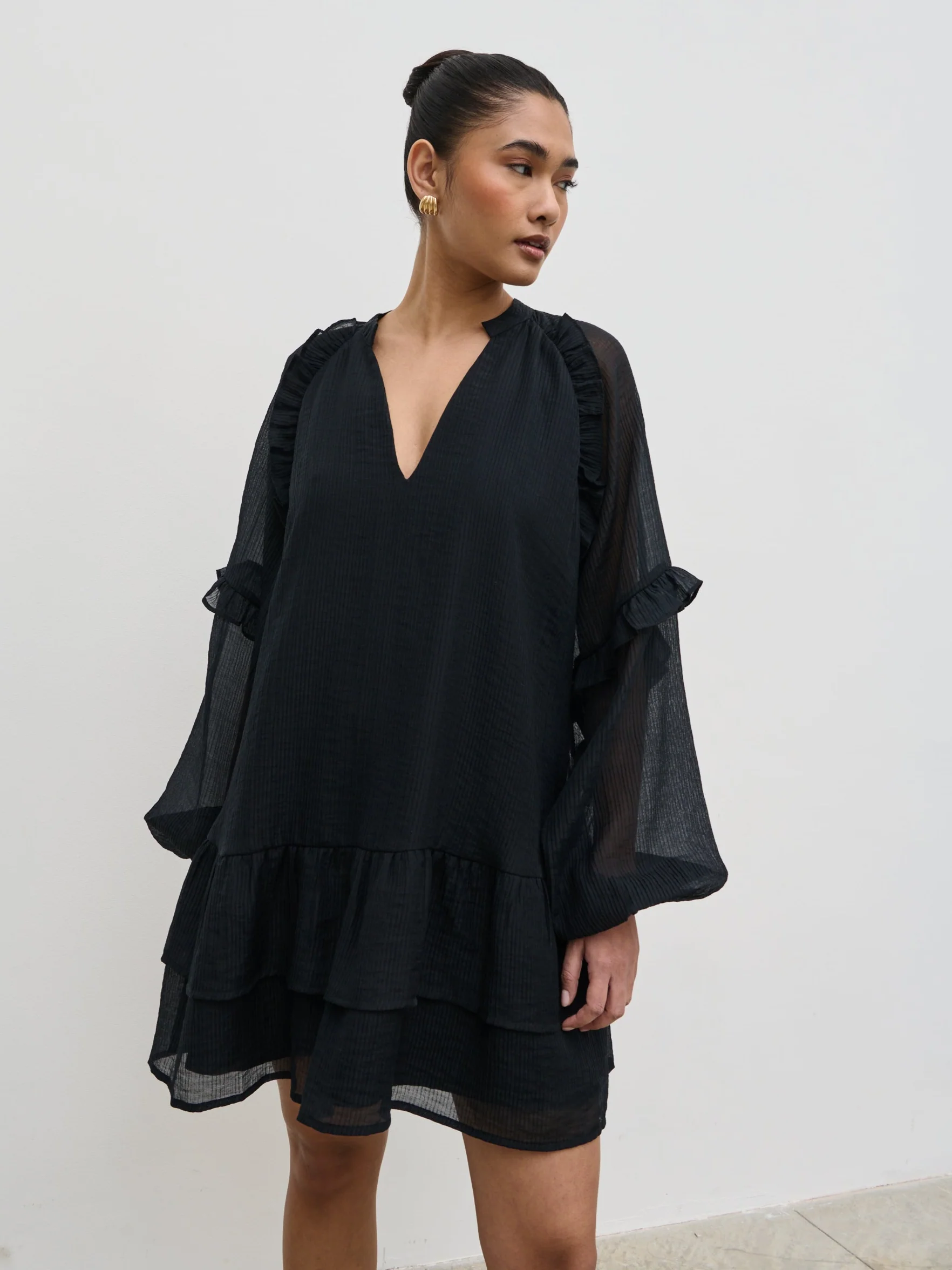 Betsy Long Sleeve Mini Dress - Black - Image 2