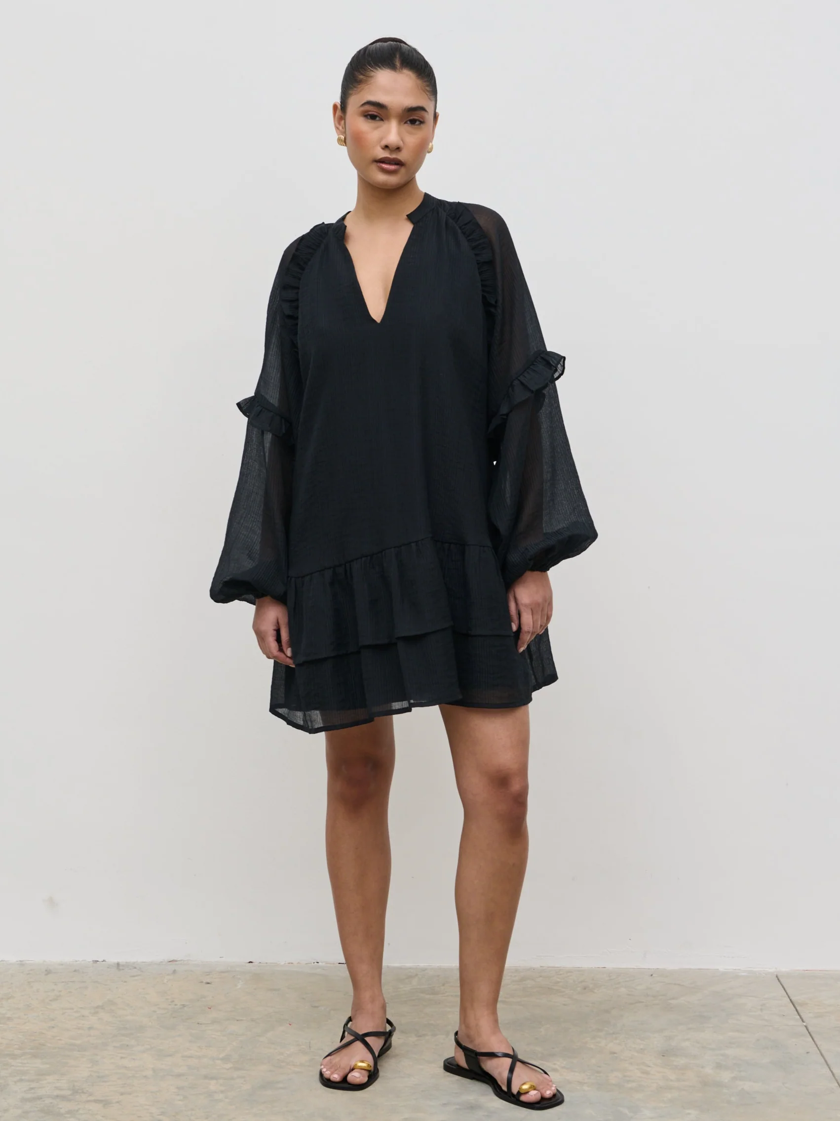 Betsy Long Sleeve Mini Dress - Black - Image 4