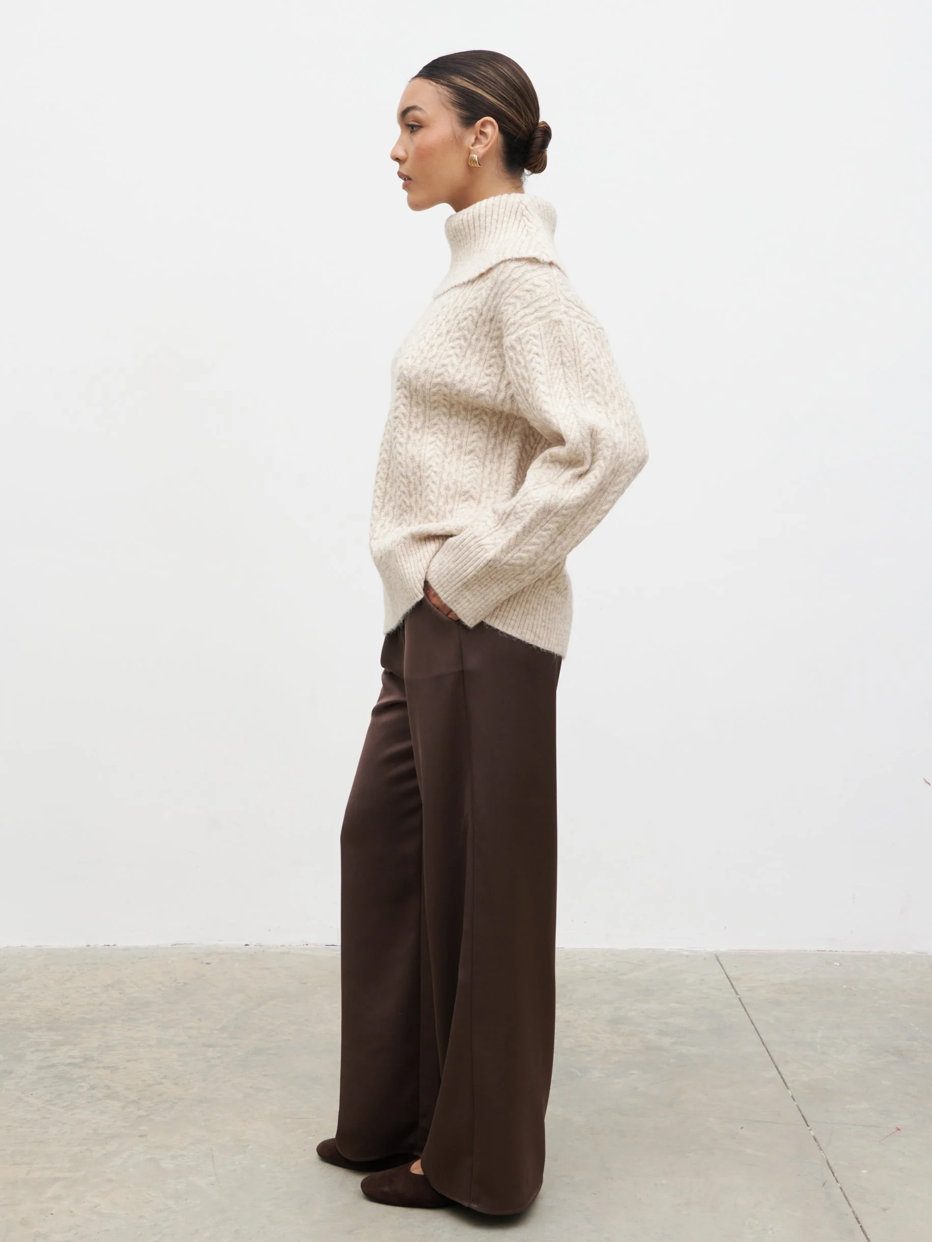 Blossom Cable Knit Exaggerated Roll Neck Jumper - Light Beige - Image 8