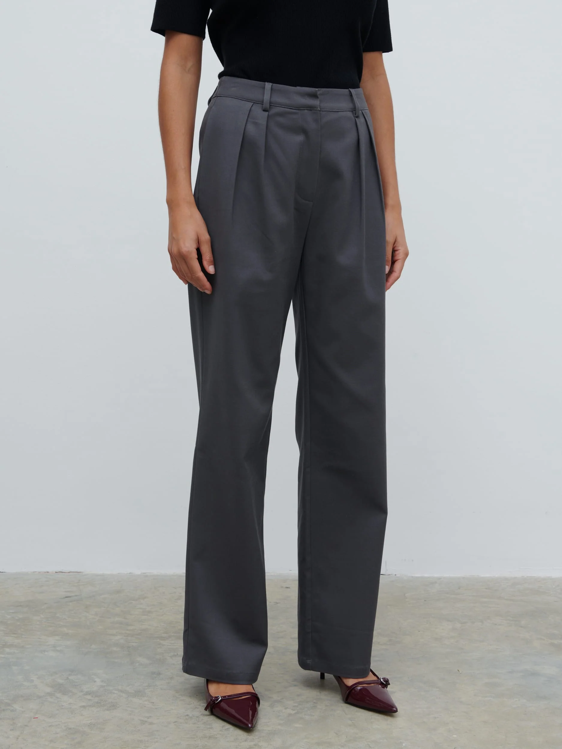 Brady Front Pleat Trousers - Graphite Grey - Image 3