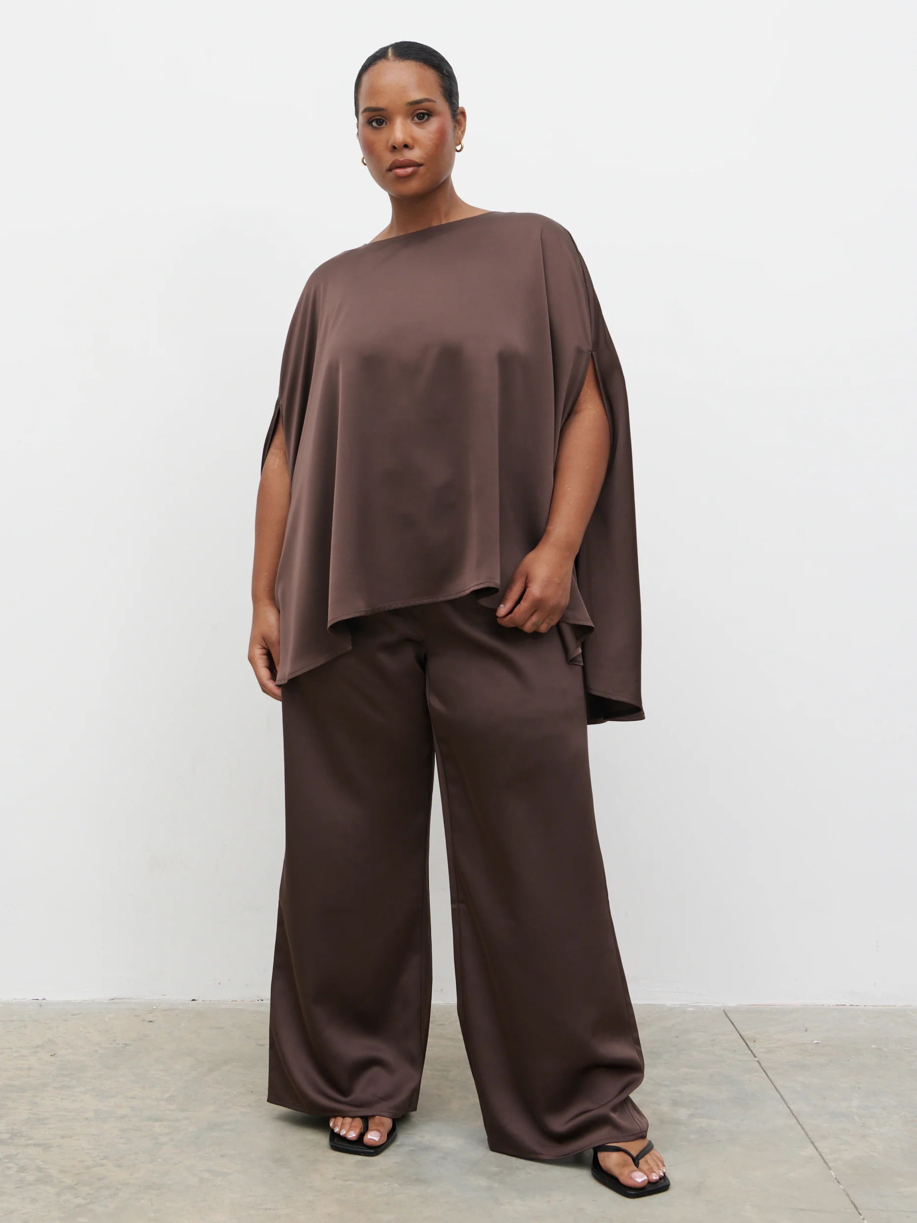 Breya Cape Floaty Satin Top Curve - Chocolate Brown - Image 5