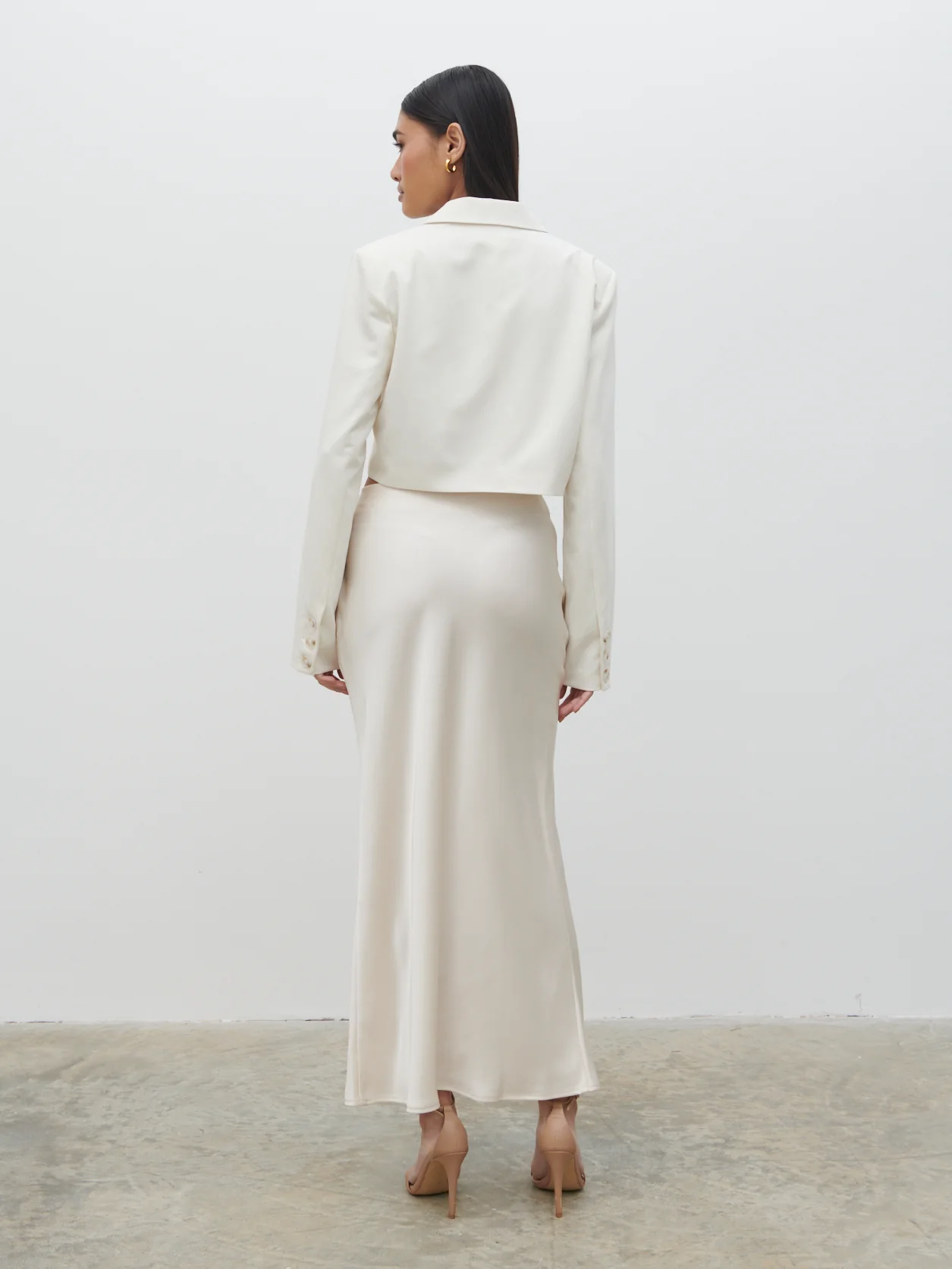 Breya Cropped Blazer - Oyster - Image 3