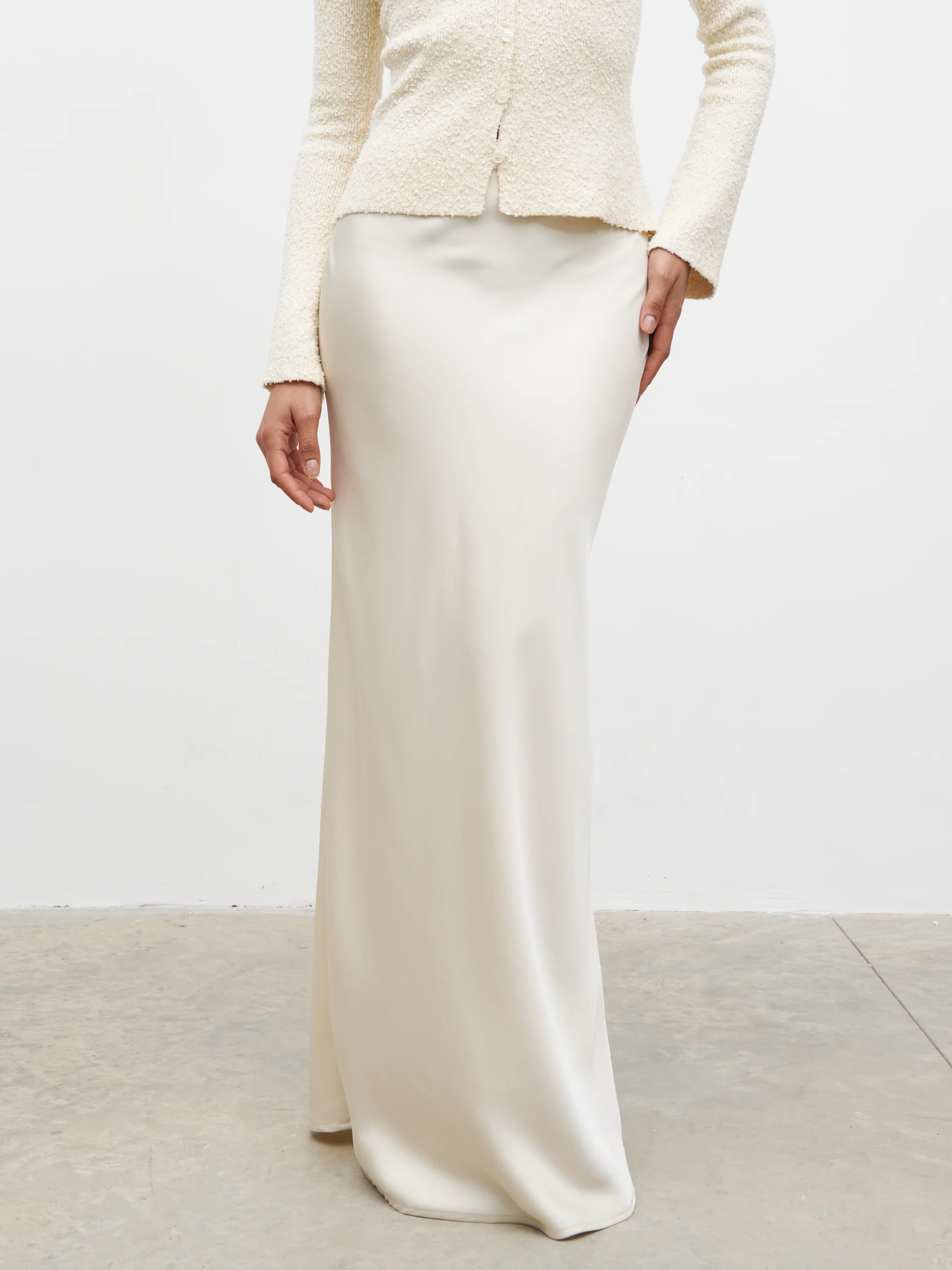 Breya Maxi Skirt - Oyster - Image 4