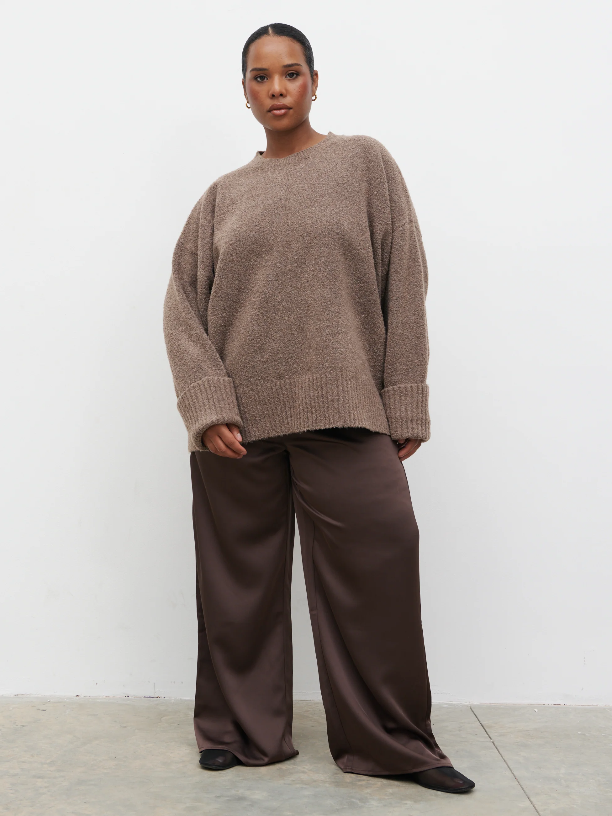 Breya Satin Drawstring Trousers Curve - Chocolate Brown - Image 5