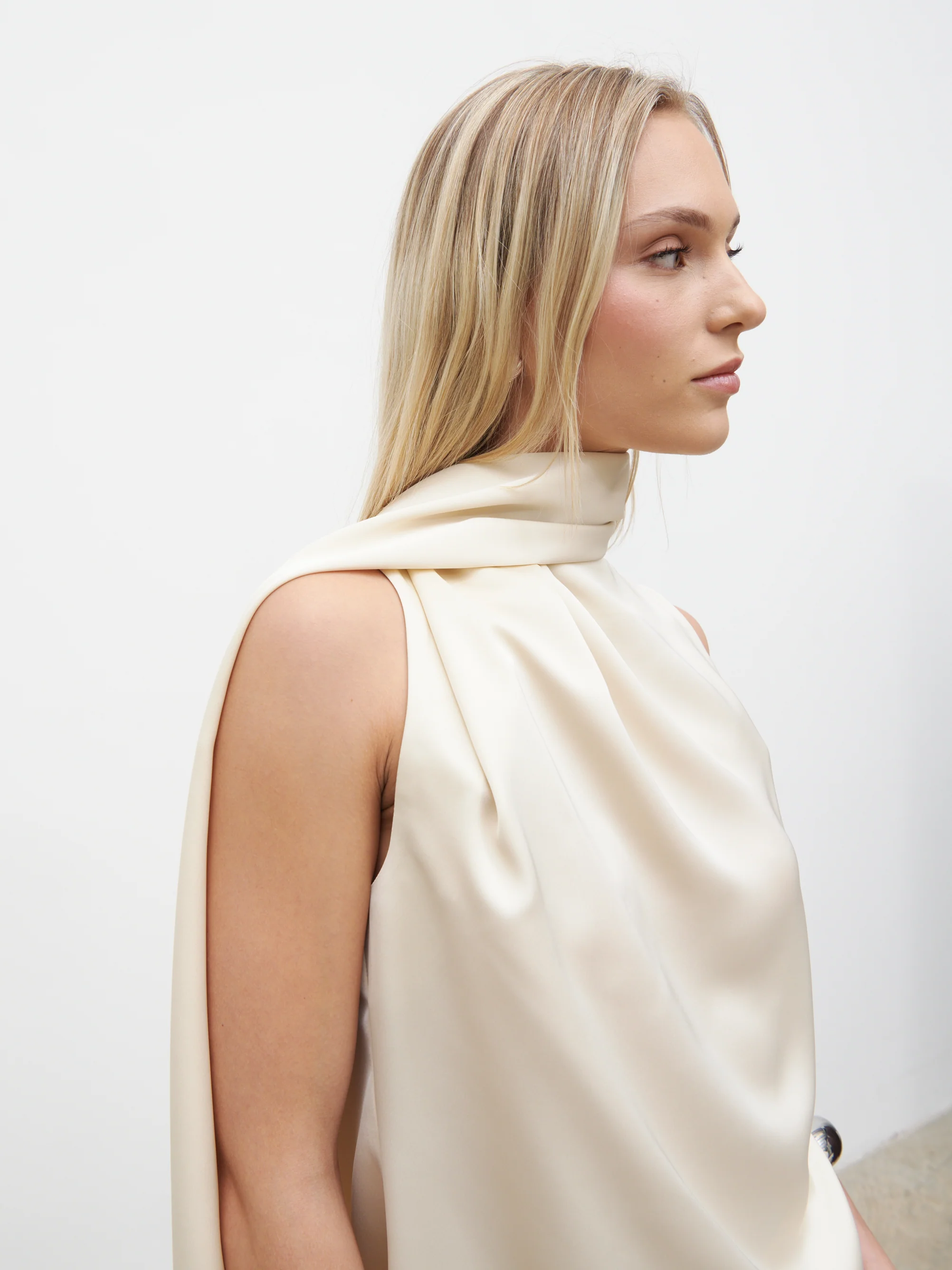 Breya Scarf Satin Top - Oyster - Image 3