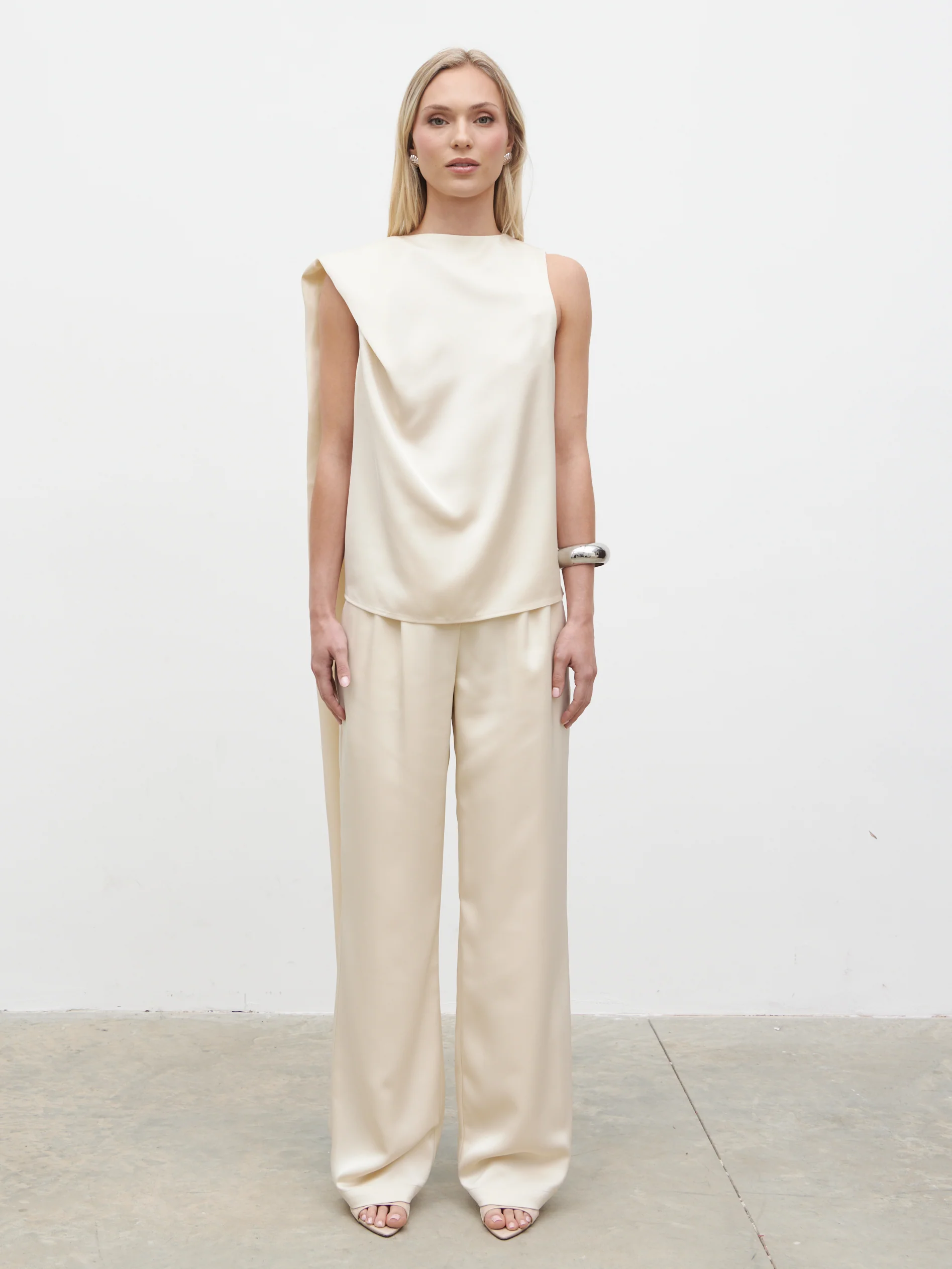 Breya Scarf Satin Top - Oyster - Image 5