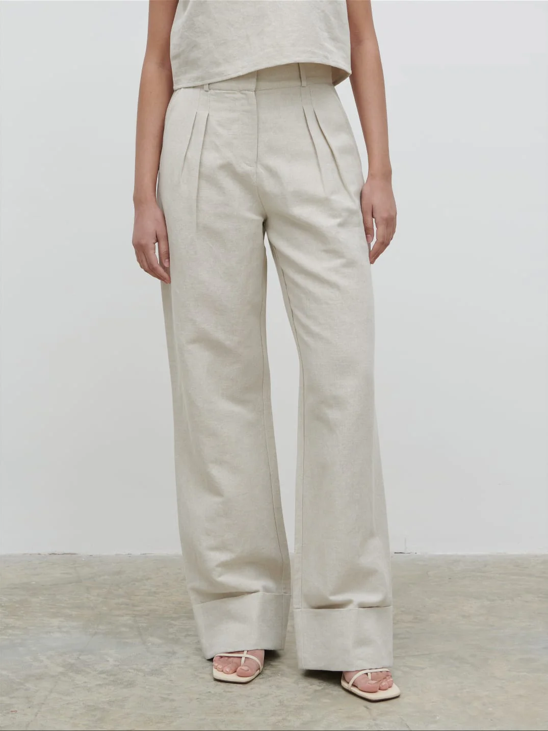 Bryony Linen Trousers - Natural - Image 2