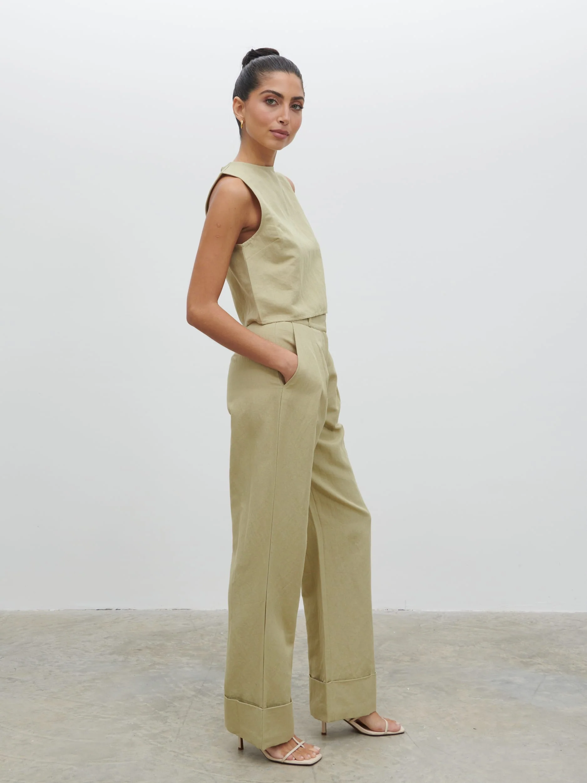 Bryony Linen Trousers - Olive - Image 3