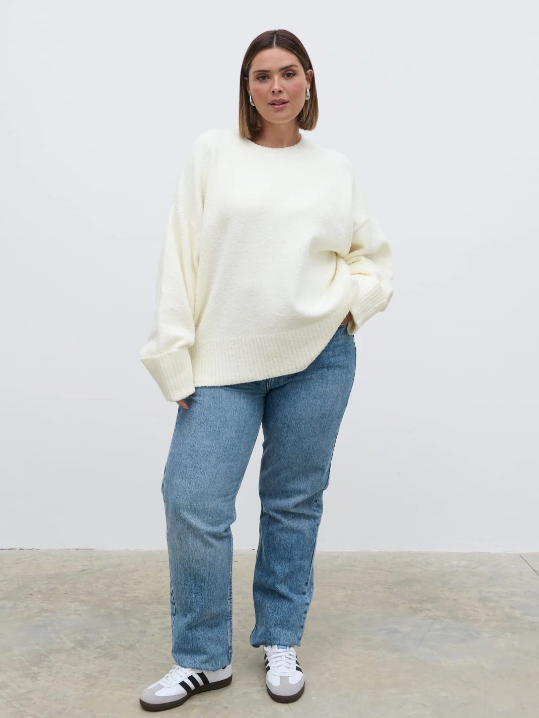 Camille Oversized Borg Jumper - Cream - Image 7