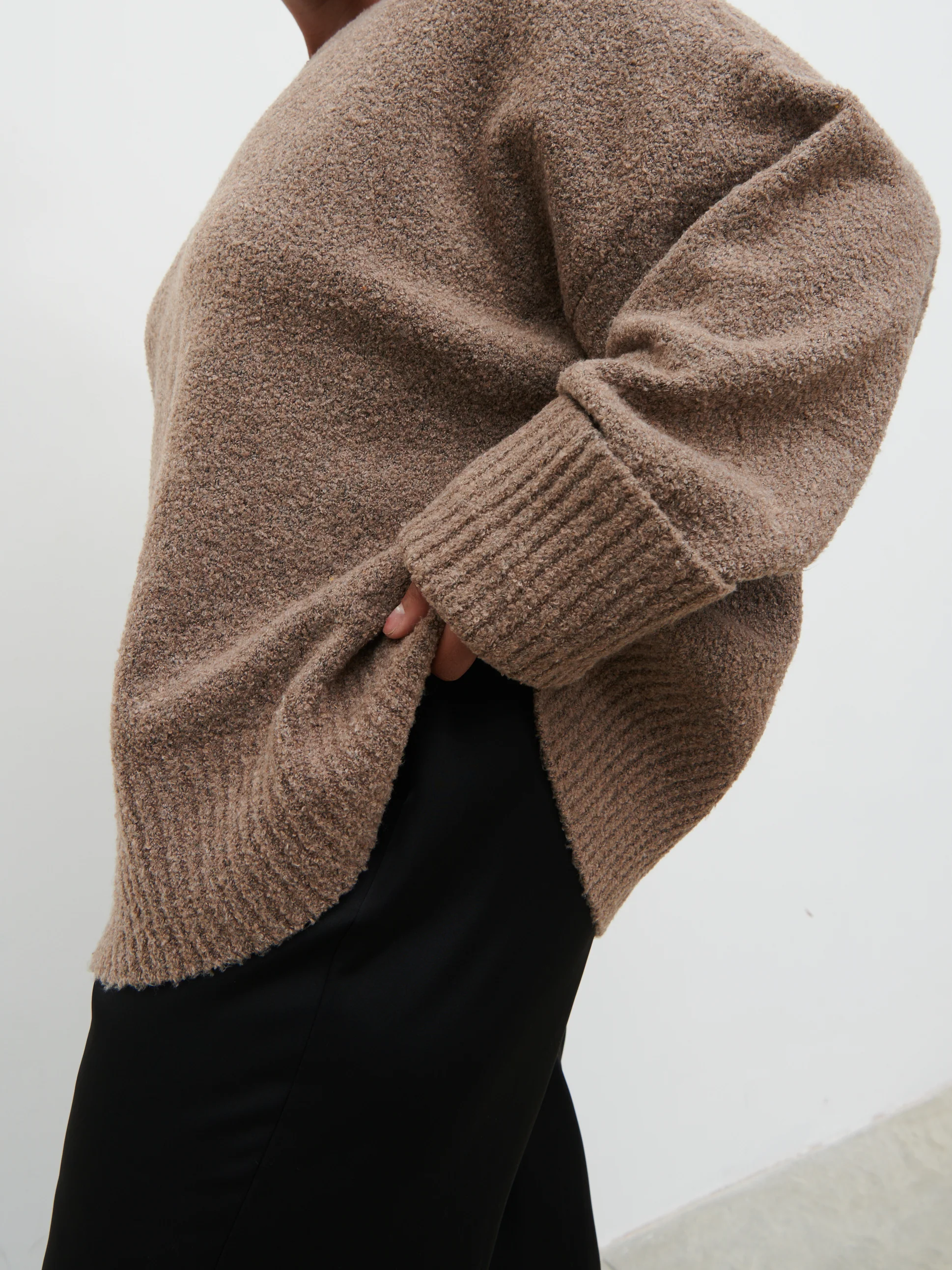 Camille Oversized Borg Jumper Curve - Mocha - Image 4