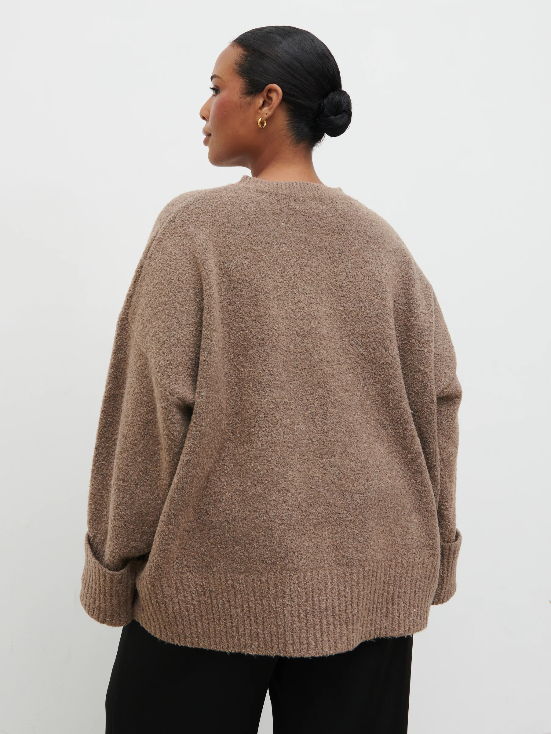 Camille Oversized Borg Jumper Curve - Mocha - Image 6