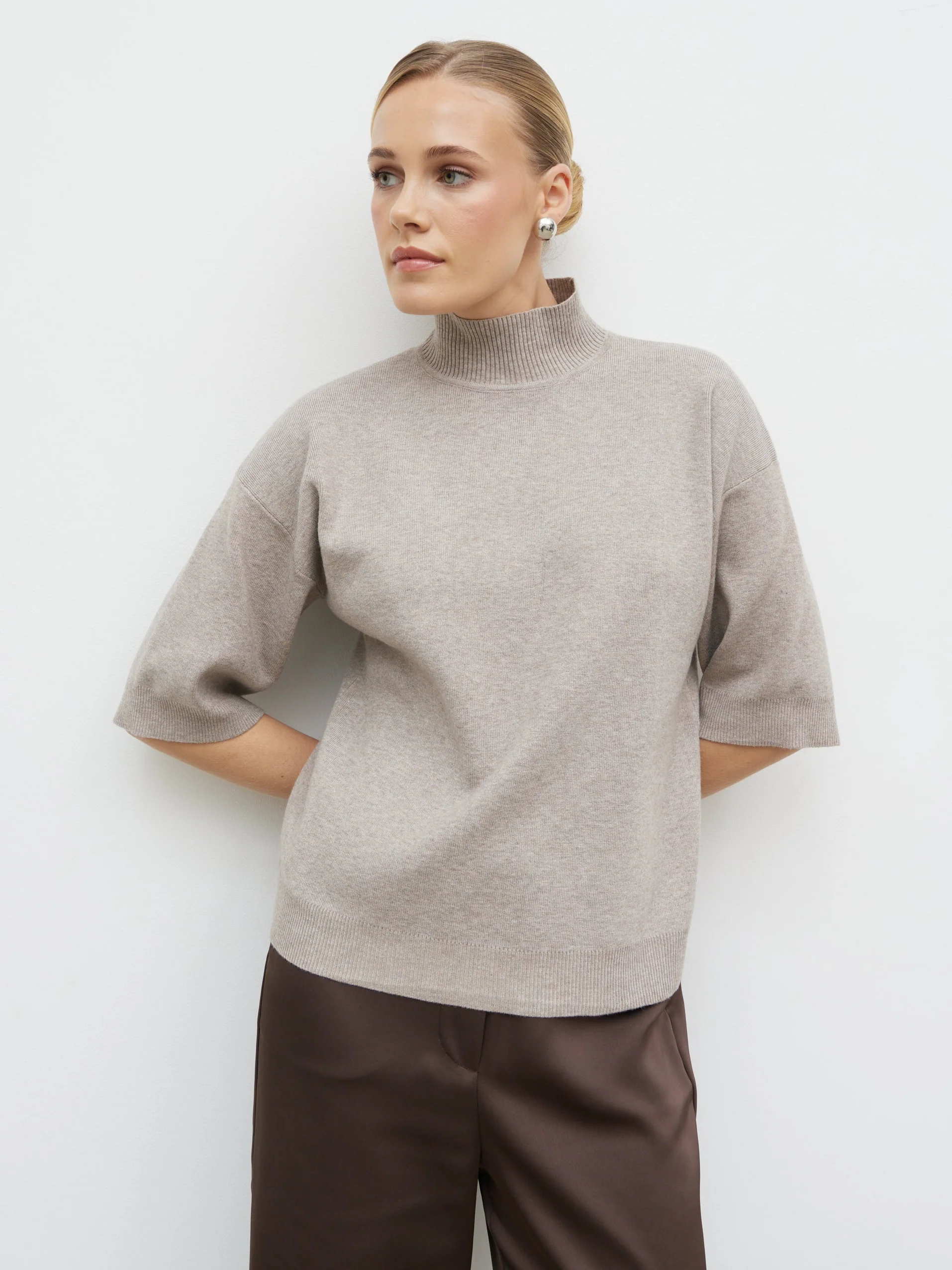 Carmel 3/4 Sleeve Grown Neck Knit Jumper - Beige - Image 4