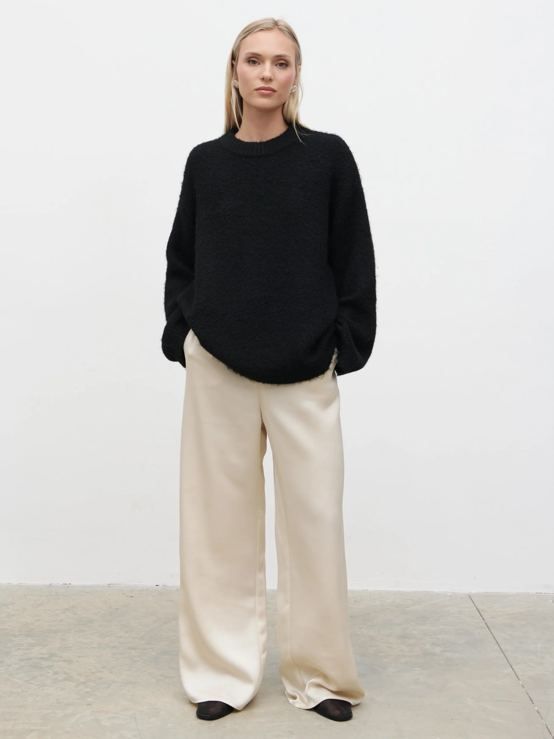 Cece Fluffy Jumper - Black - Image 2