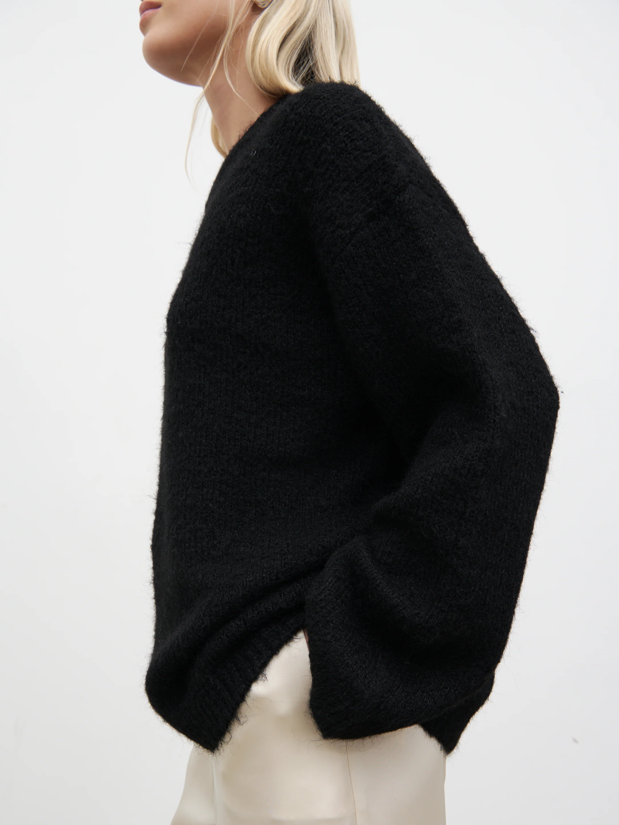 Cece Fluffy Jumper - Black - Image 4