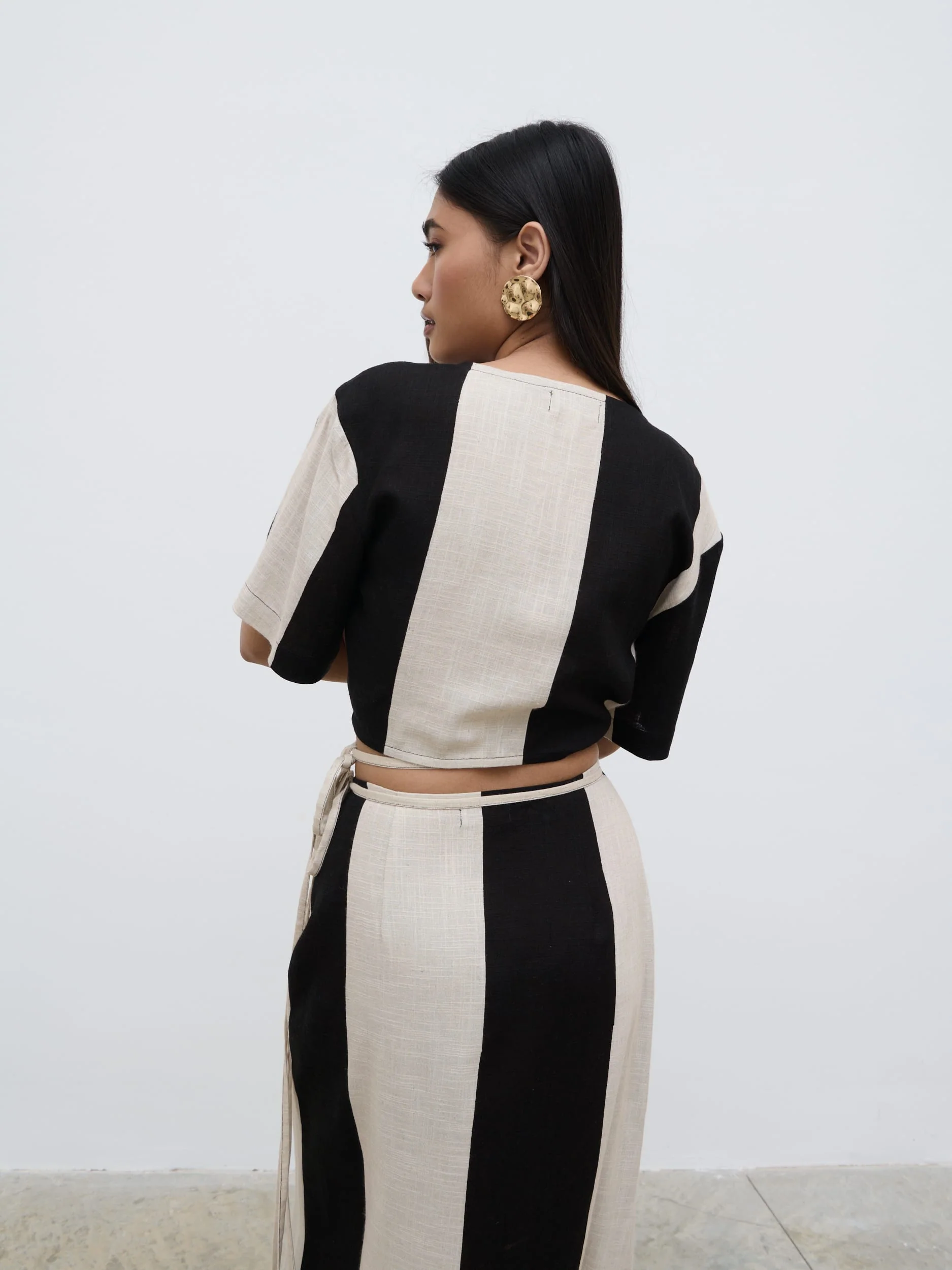 Chaya Printed Wrap Top - Cream and Black - Image 4