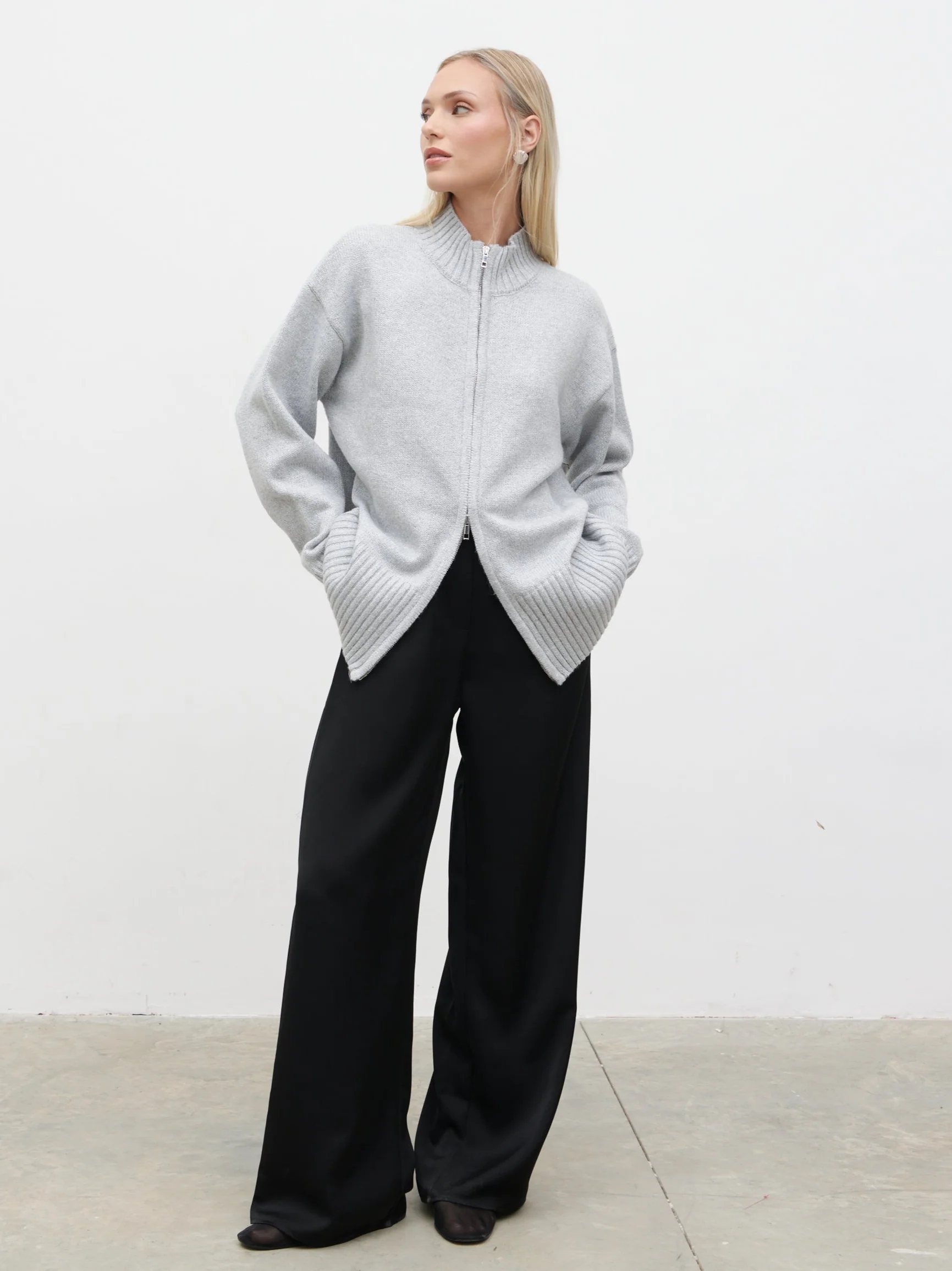 Claudia Double Ended Zip Knit Cardigan - Light Grey - Image 2