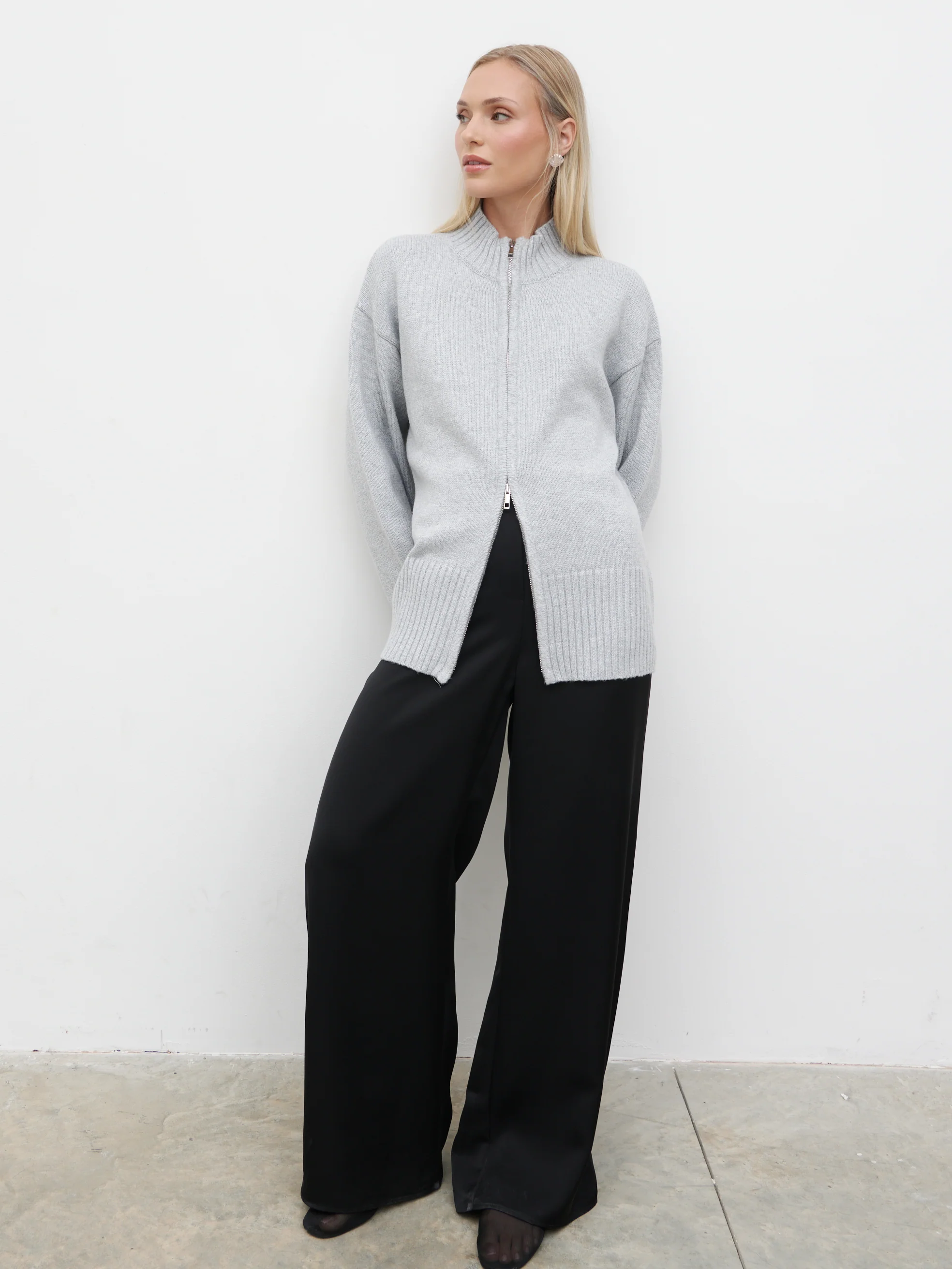 Claudia Double Ended Zip Knit Cardigan - Light Grey - Image 6