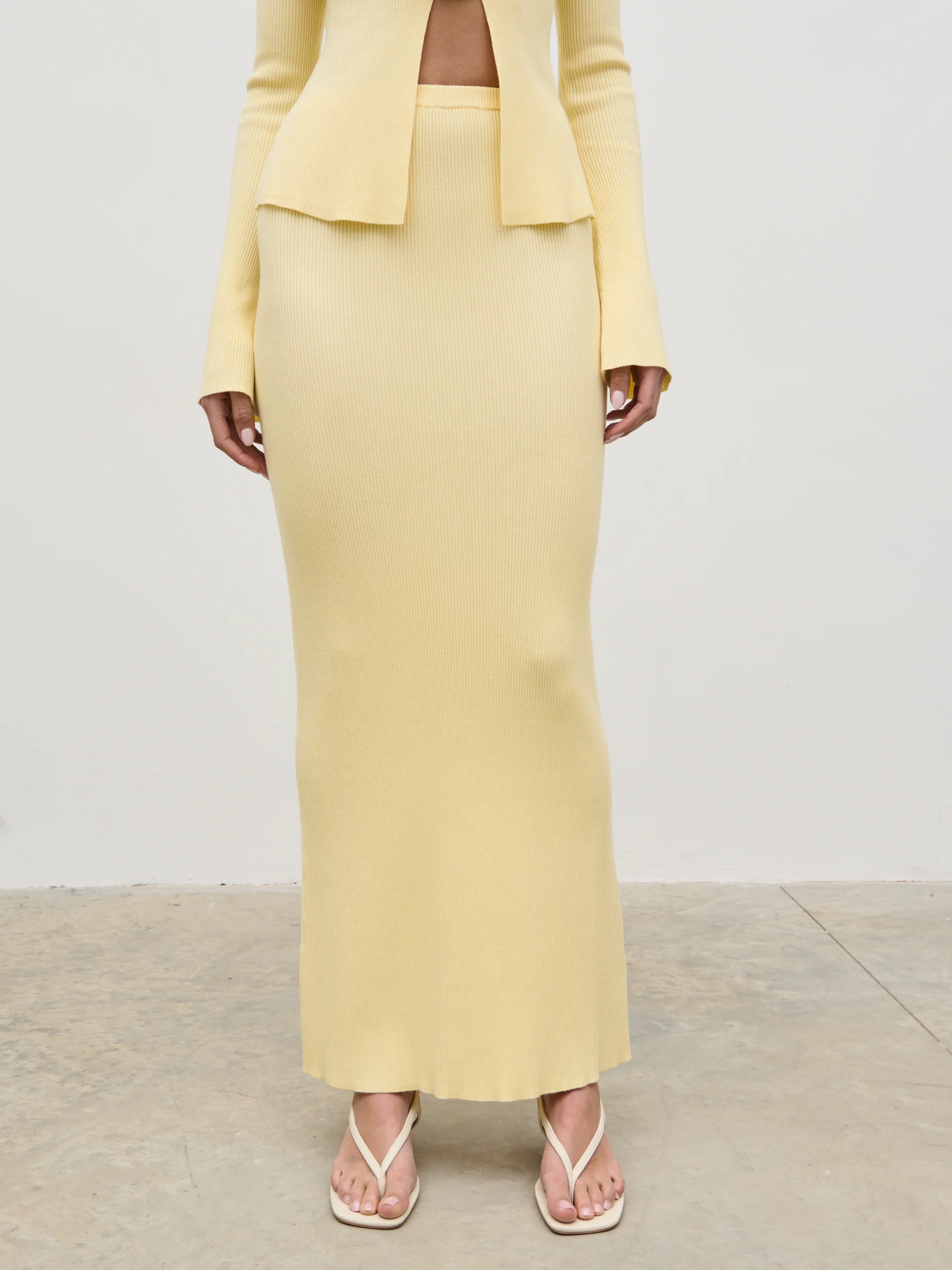 Clemmie Knit Maxi Skirt - Pale Lemon - Image 4