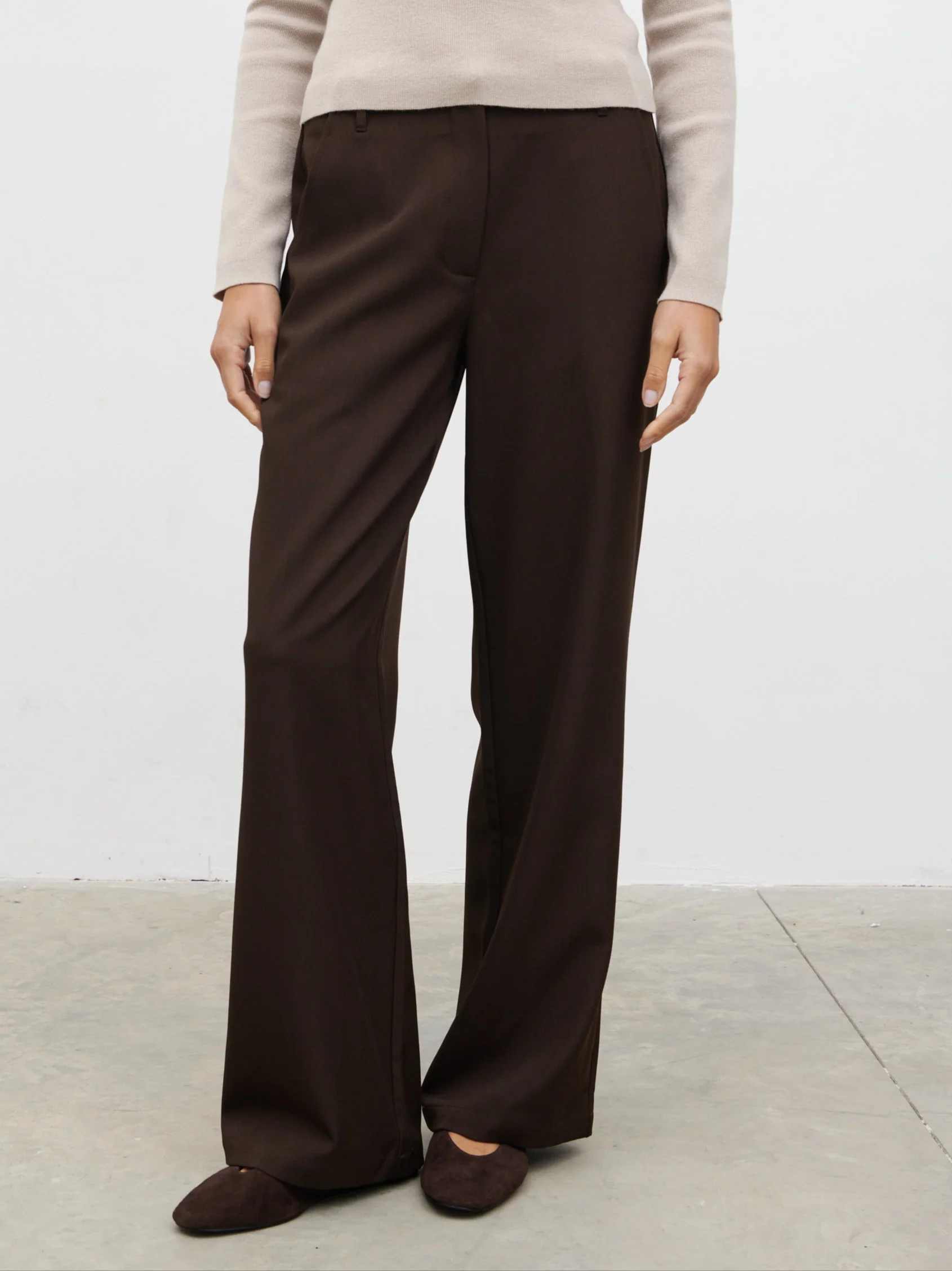 Colson Tailored Wide Leg Trousers - Chocolate - Image 2