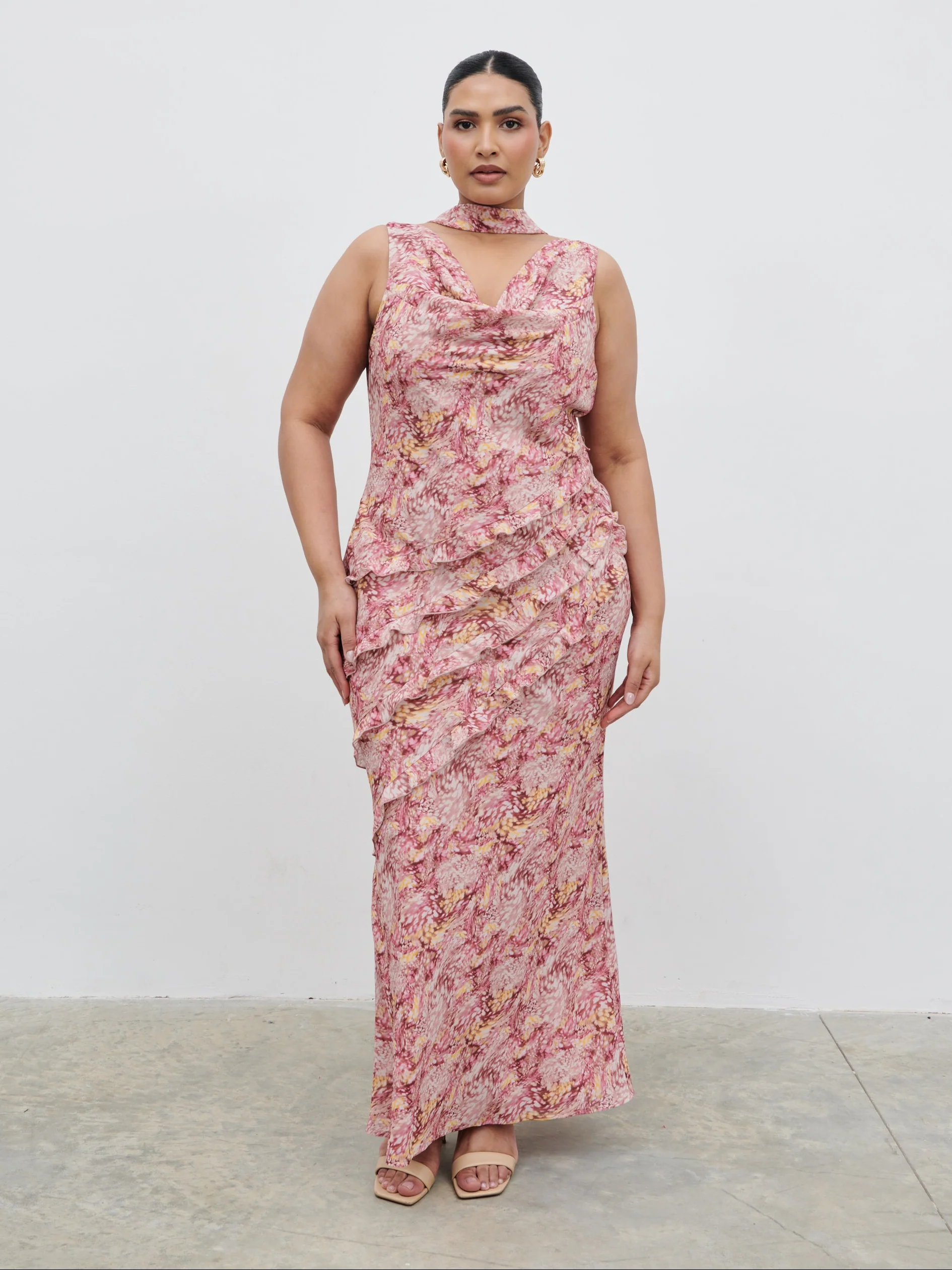 Constance Scarf Ruffle Maxi Dress Curve - Berry Multi Abstract - Image 4