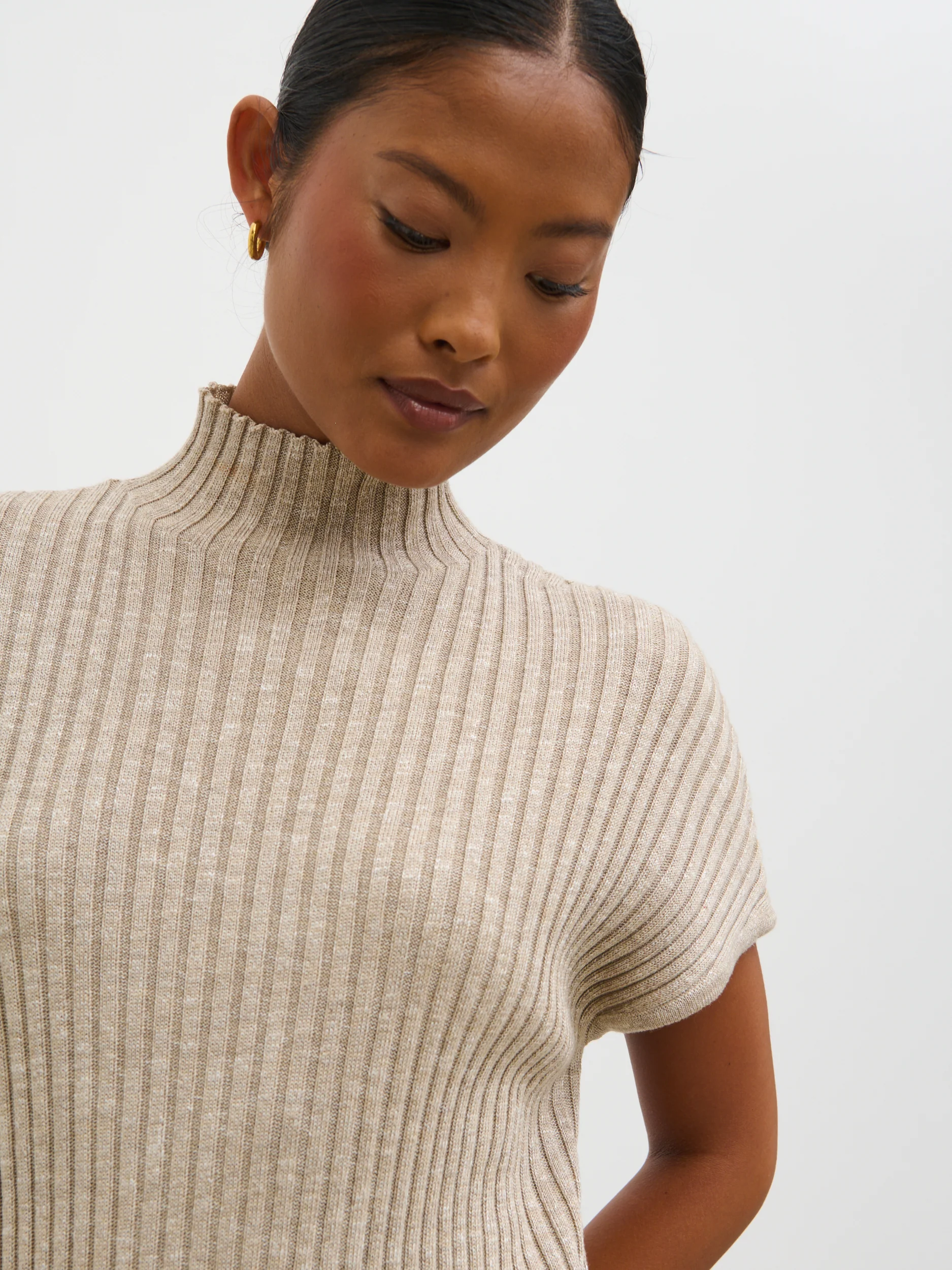 Dionne Short Sleeve Knit Top - Taupe Marl - Image 3