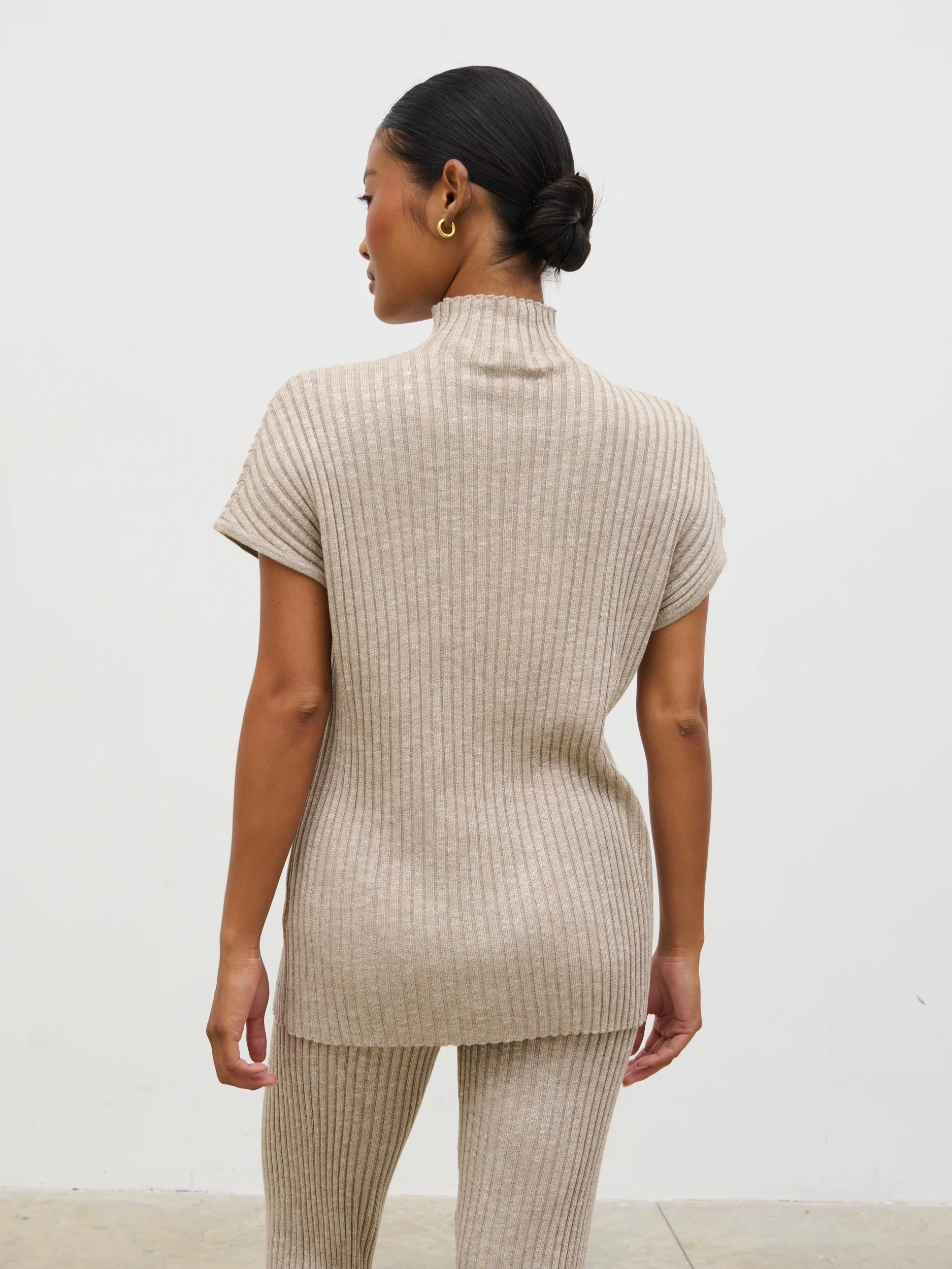 Dionne Short Sleeve Knit Top - Taupe Marl - Image 5
