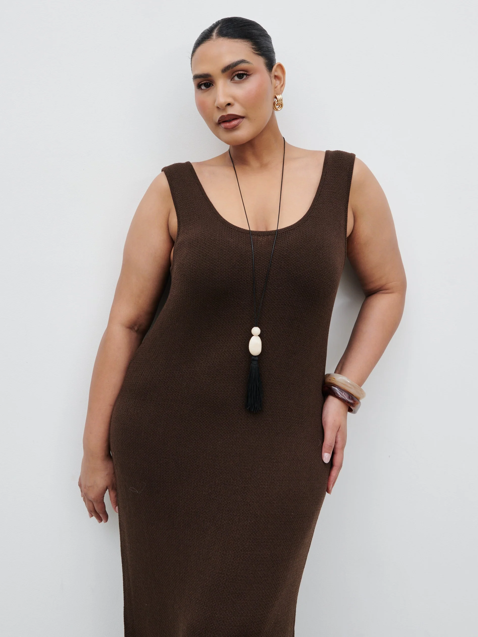 Dora Maxi Dress Curve - Chocolate Brown - Image 2