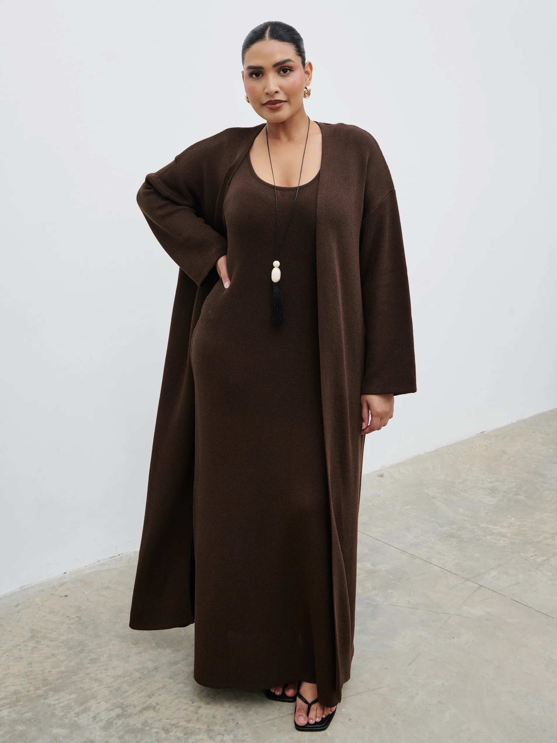 Dora Maxi Dress Curve - Chocolate Brown - Image 3