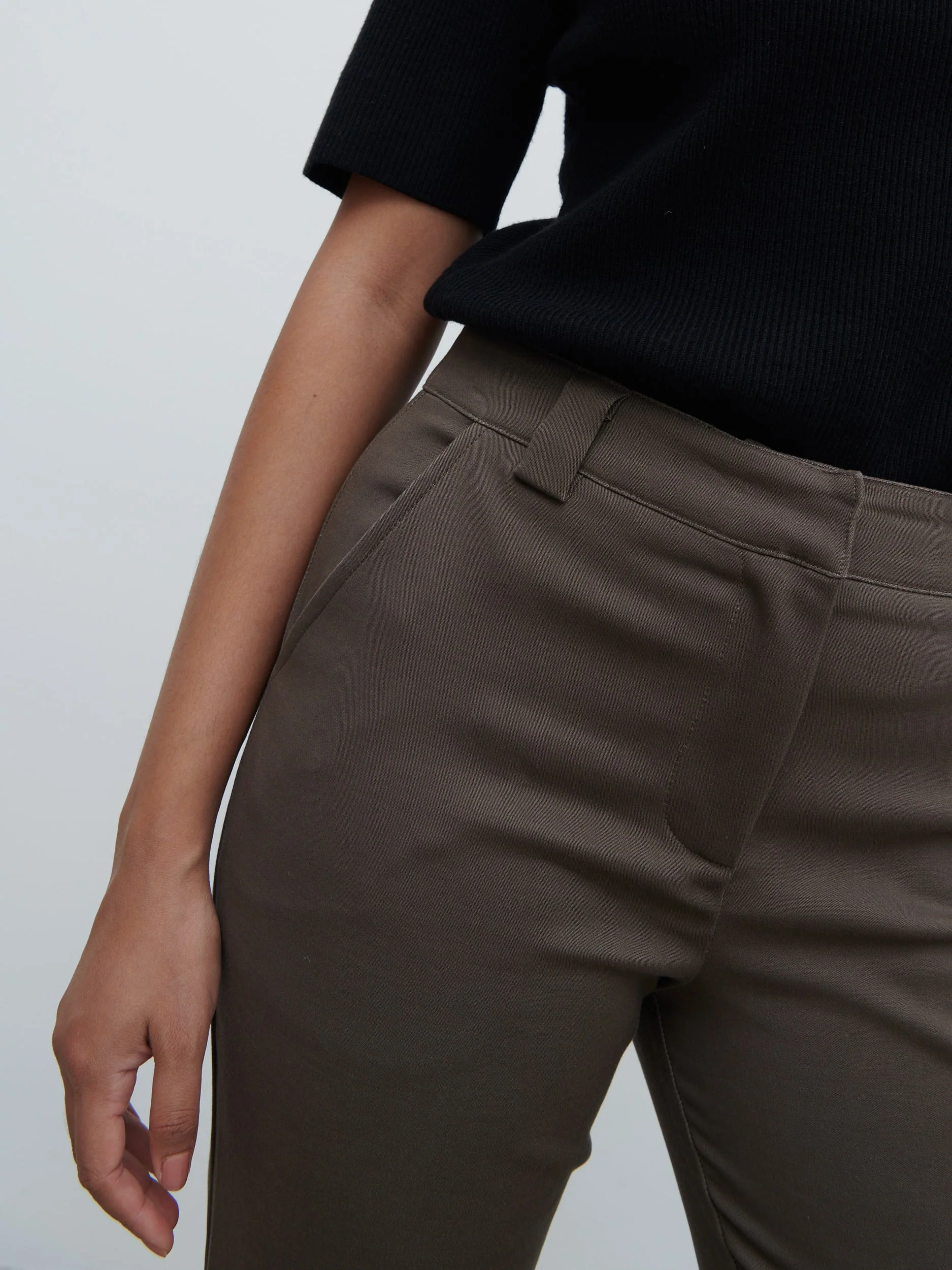 Eddie Turn Up Trousers - Khaki Brown - Image 4